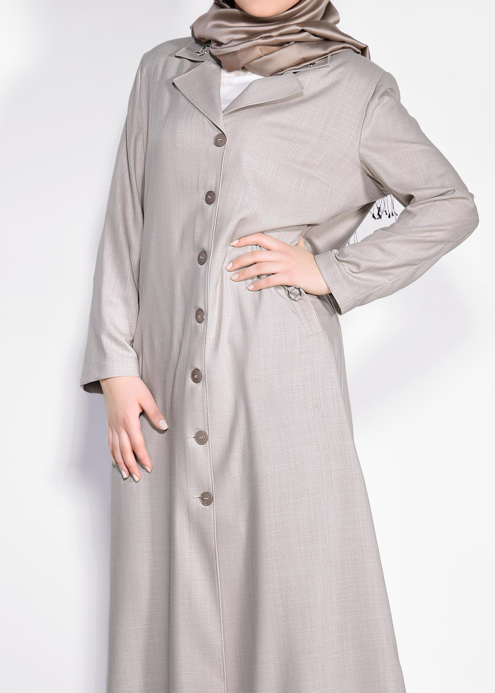 Tesettür giyim BEJ CEP DETAYLI DÜĞMELİ PARDESÜ 1296 