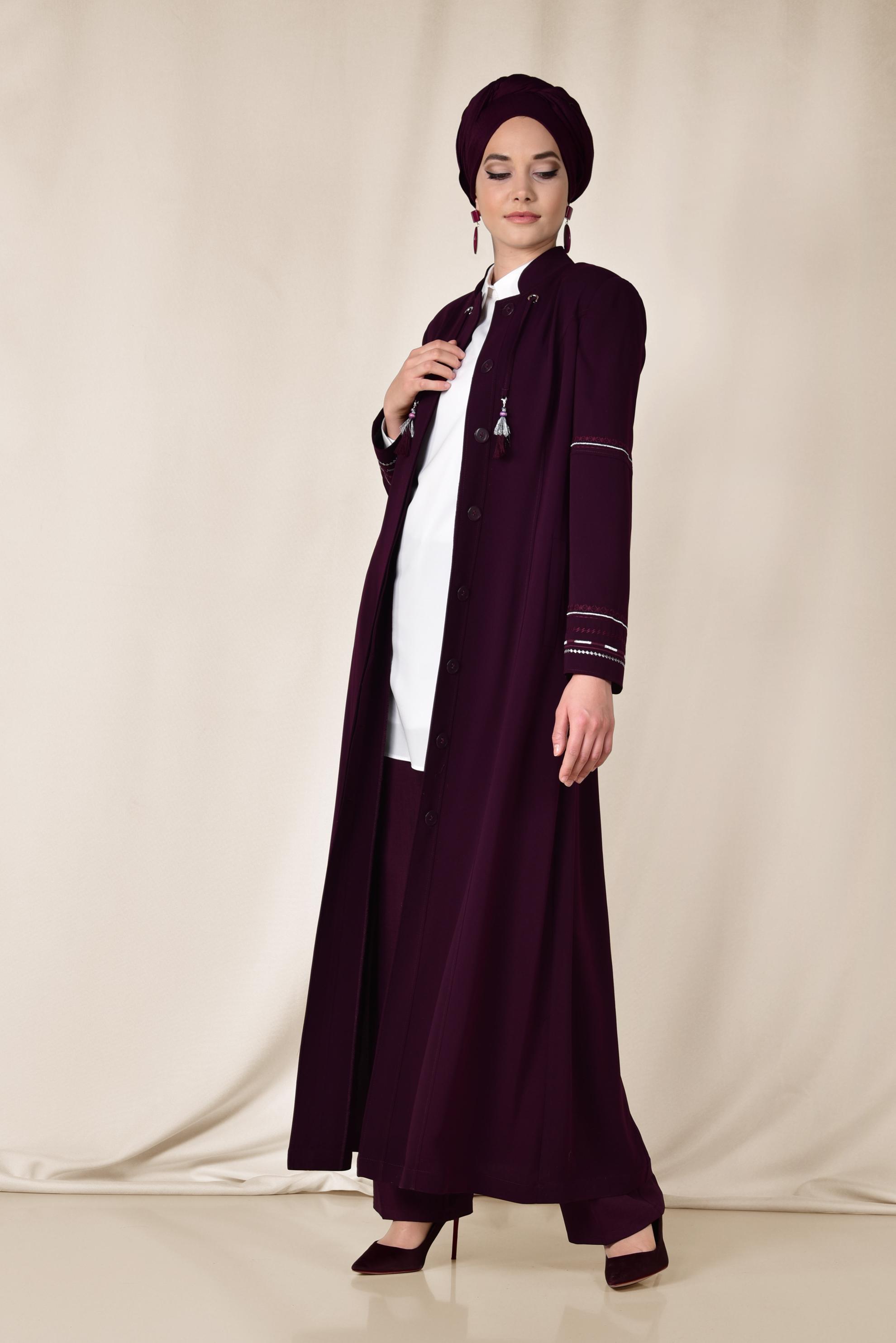 Tesettür giyim BORDO NAKIŞLI PÜSKÜL DETAYLI PARDESÜ 1417