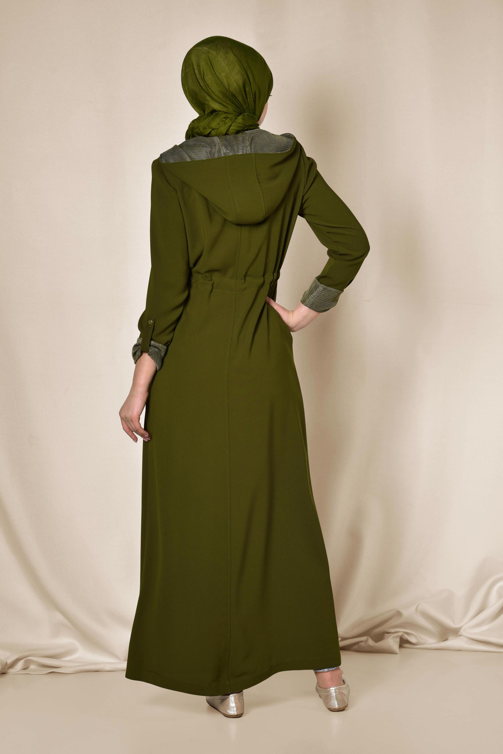 Tesettür giyim HAKİ BELİ BÜZGÜLÜ KAPÜŞONLU PARDESÜ 1420