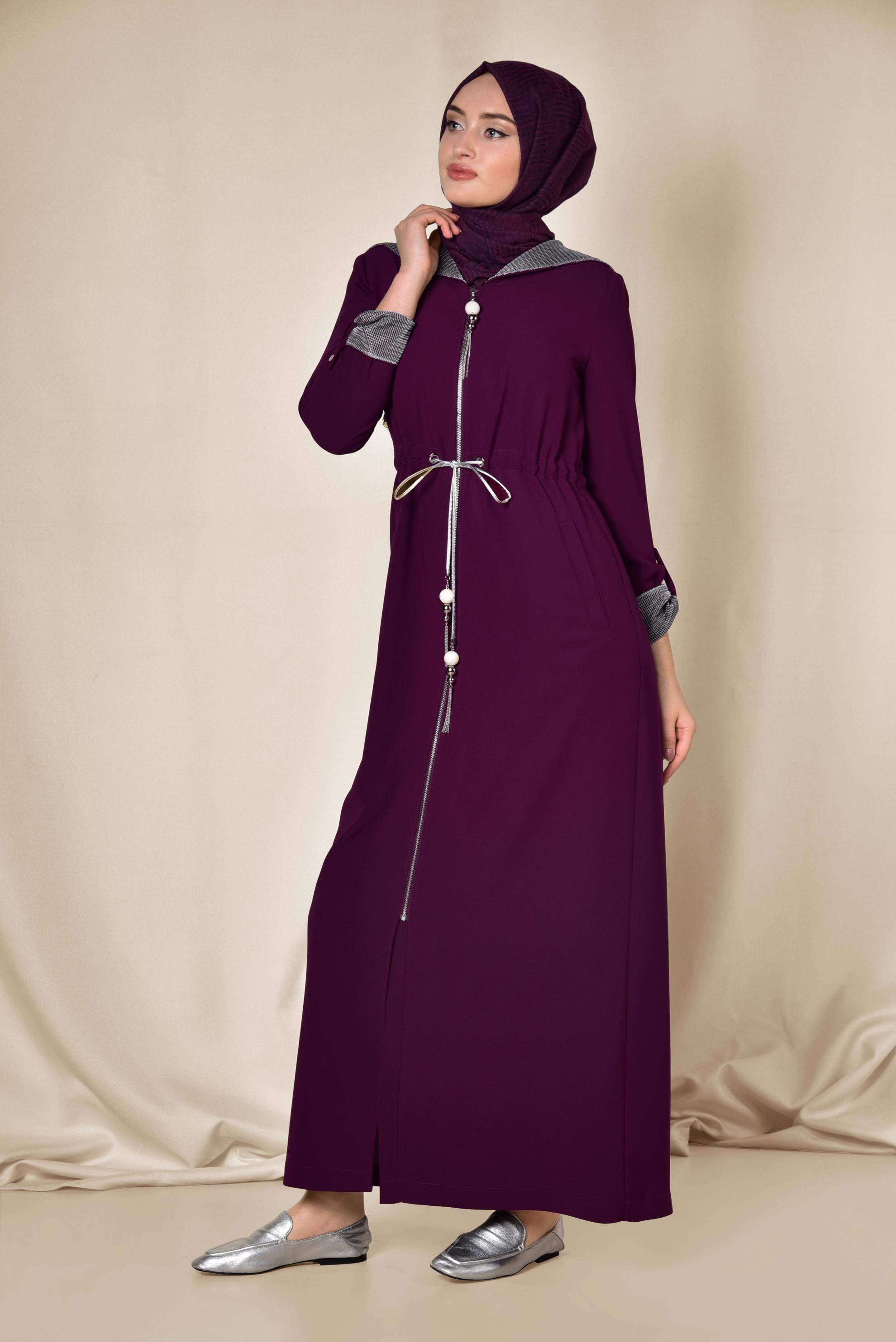 Tesettür giyim MOR BELİ BÜZGÜLÜ KAPÜŞONLU PARDESÜ 1420