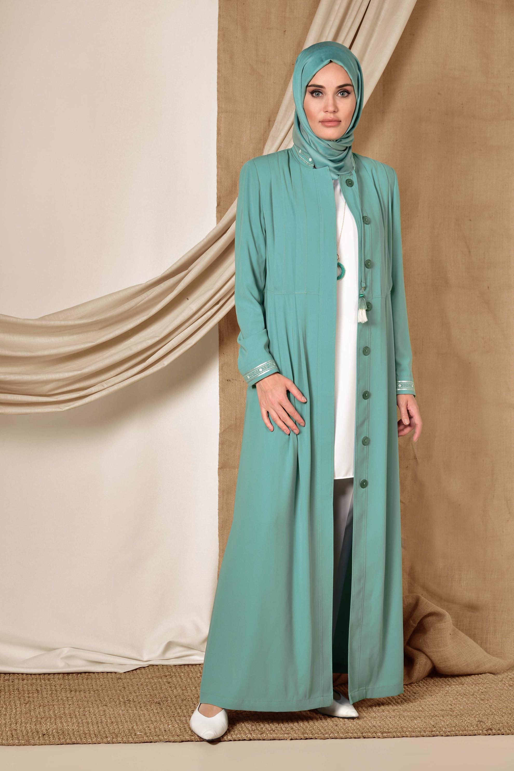 Tesettür giyim YEŞİL PİLELİ HAKİM YAKA PARDESÜ 1424
