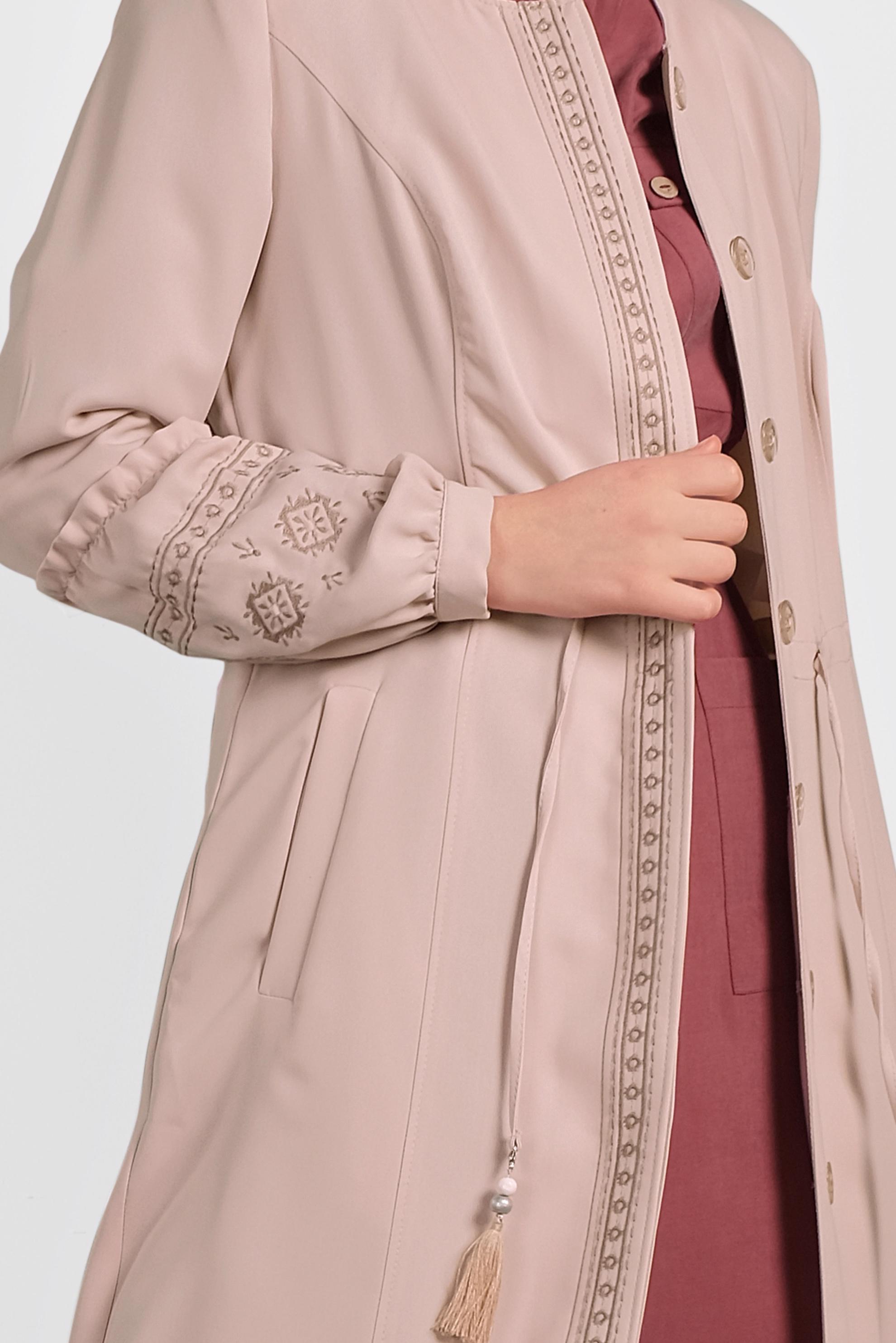 Tesettür giyim PUDRA HAKİM YAKA İŞLEMELİ PARDESÜ 1427