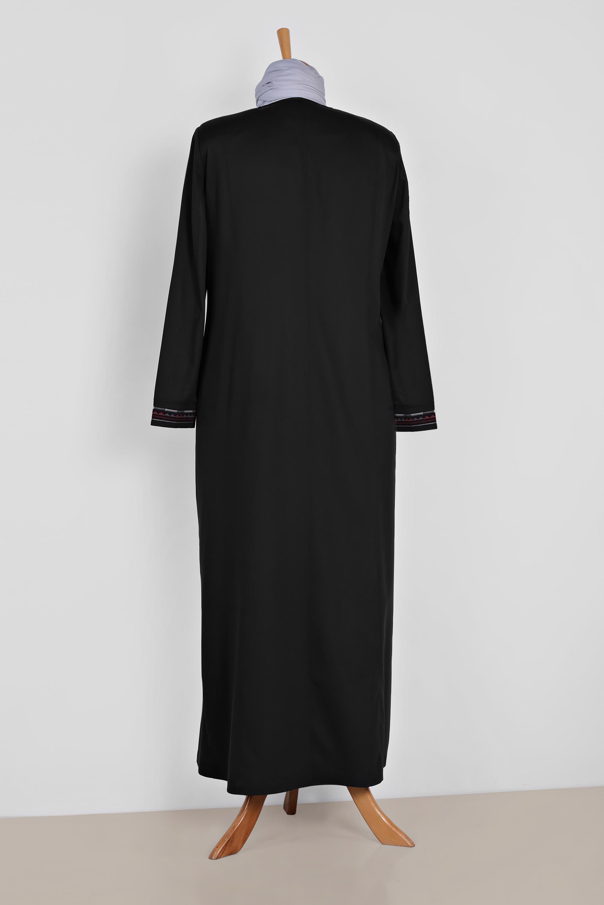 Tesettür giyim SİYAH YAKA VE MANŞET NAKIŞLI PARDESÜ 1430 