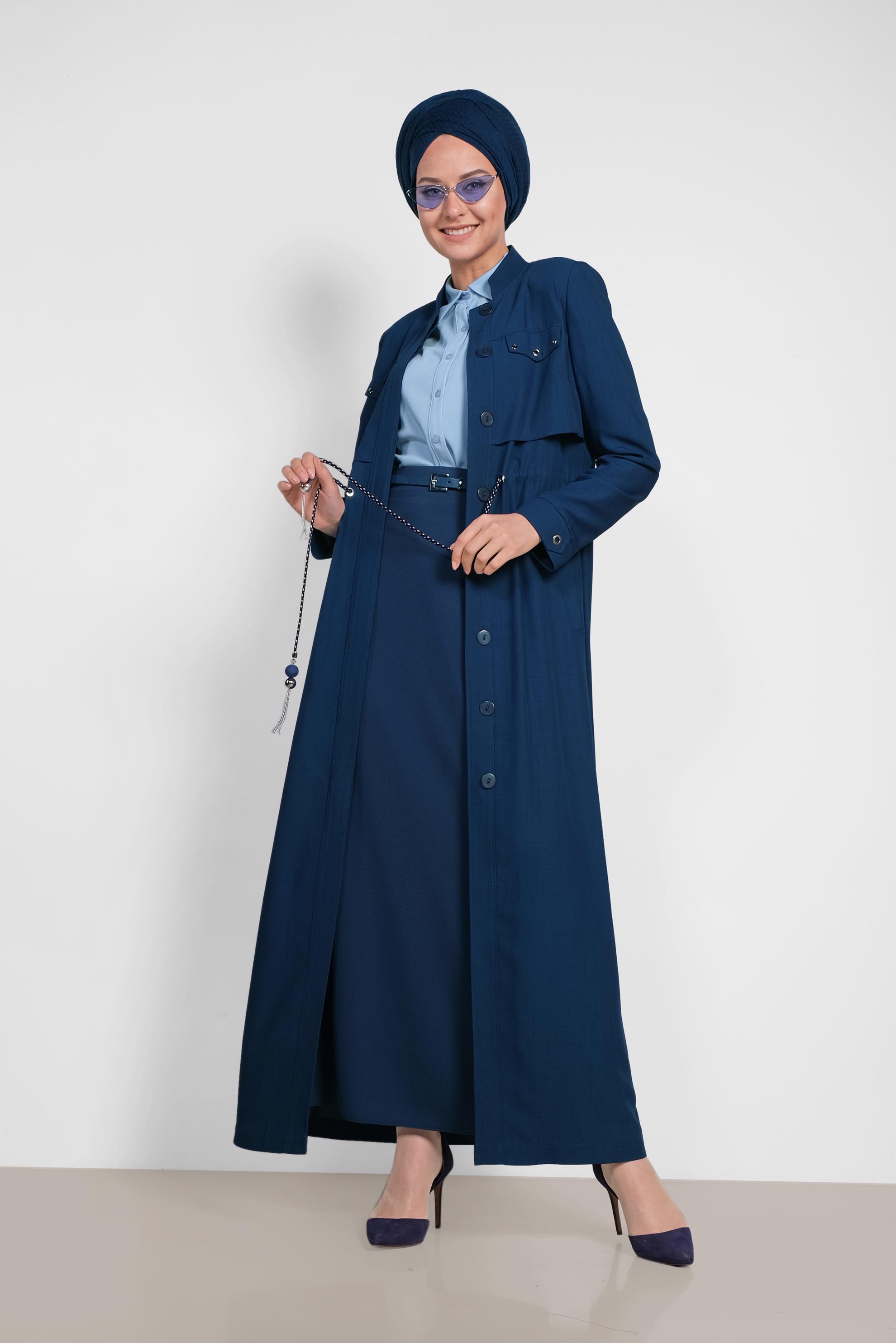 Tesettür giyim LACİVERT BELİ BÜZGÜLÜ GİZLİ DÜĞMELİ PARDESÜ 1439