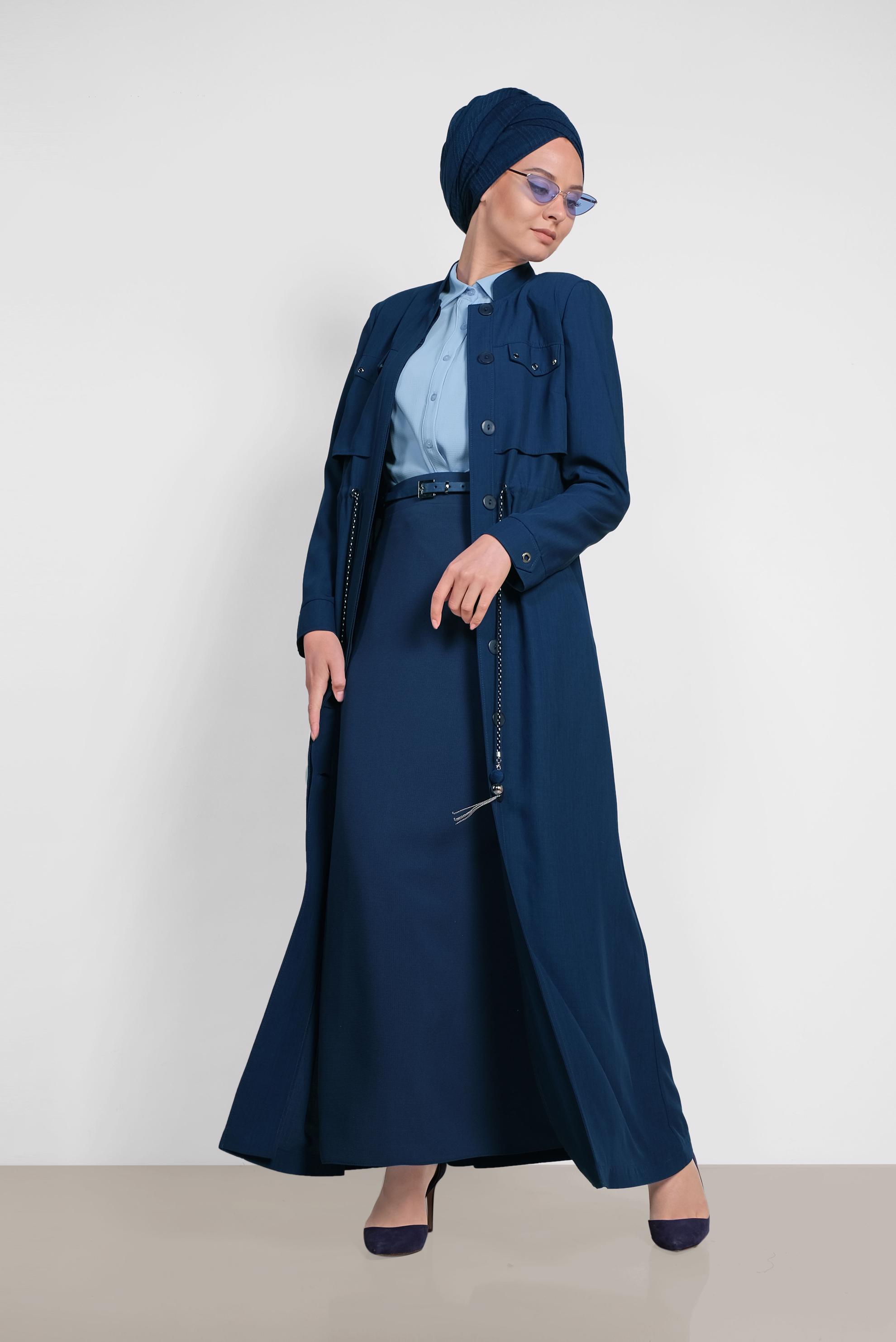 Tesettür giyim LACİVERT BELİ BÜZGÜLÜ GİZLİ DÜĞMELİ PARDESÜ 1439