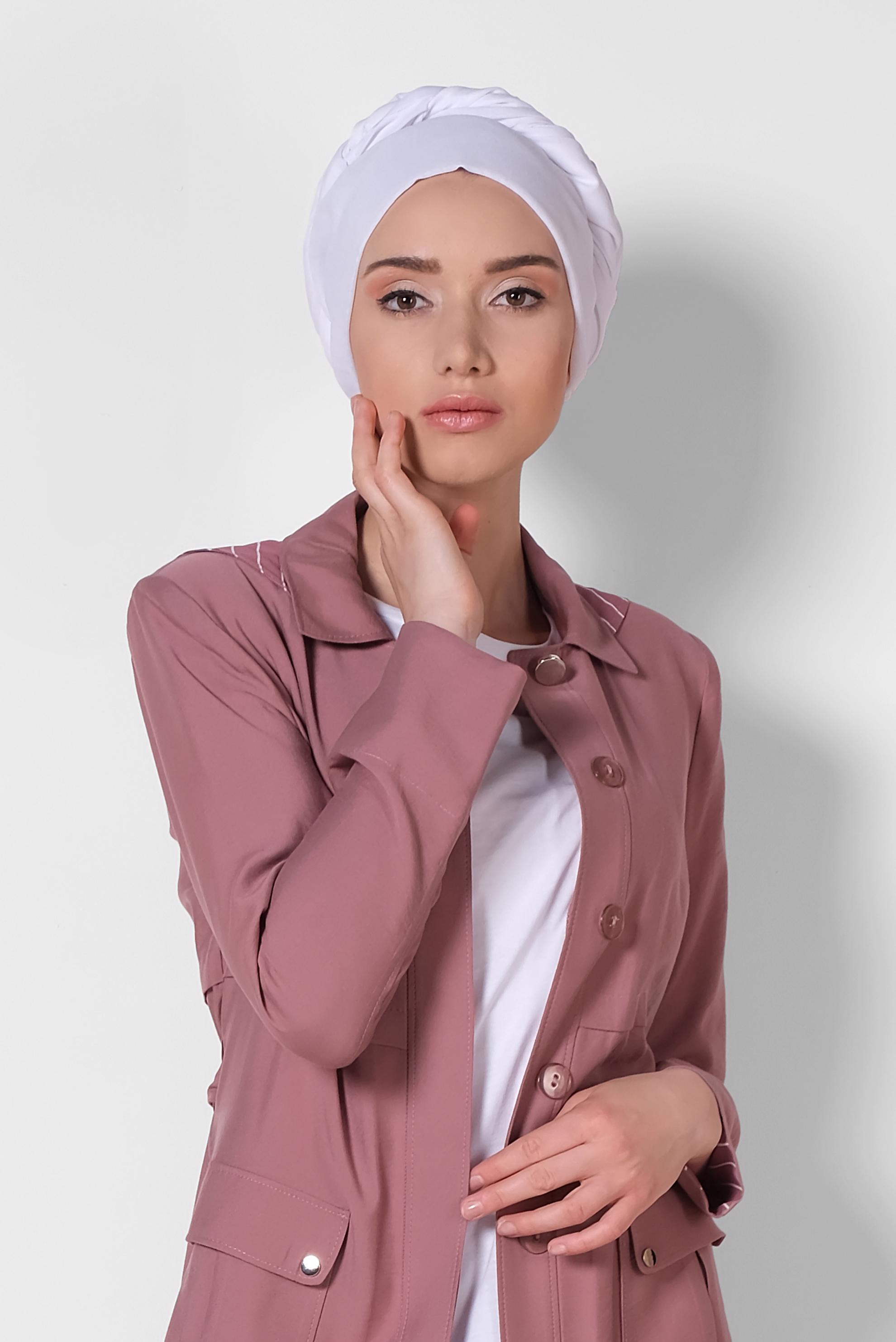 Tesettür giyim PEMBE GİZLİ DÜĞMELİ KAPÜŞONLU PARDESÜ 1453