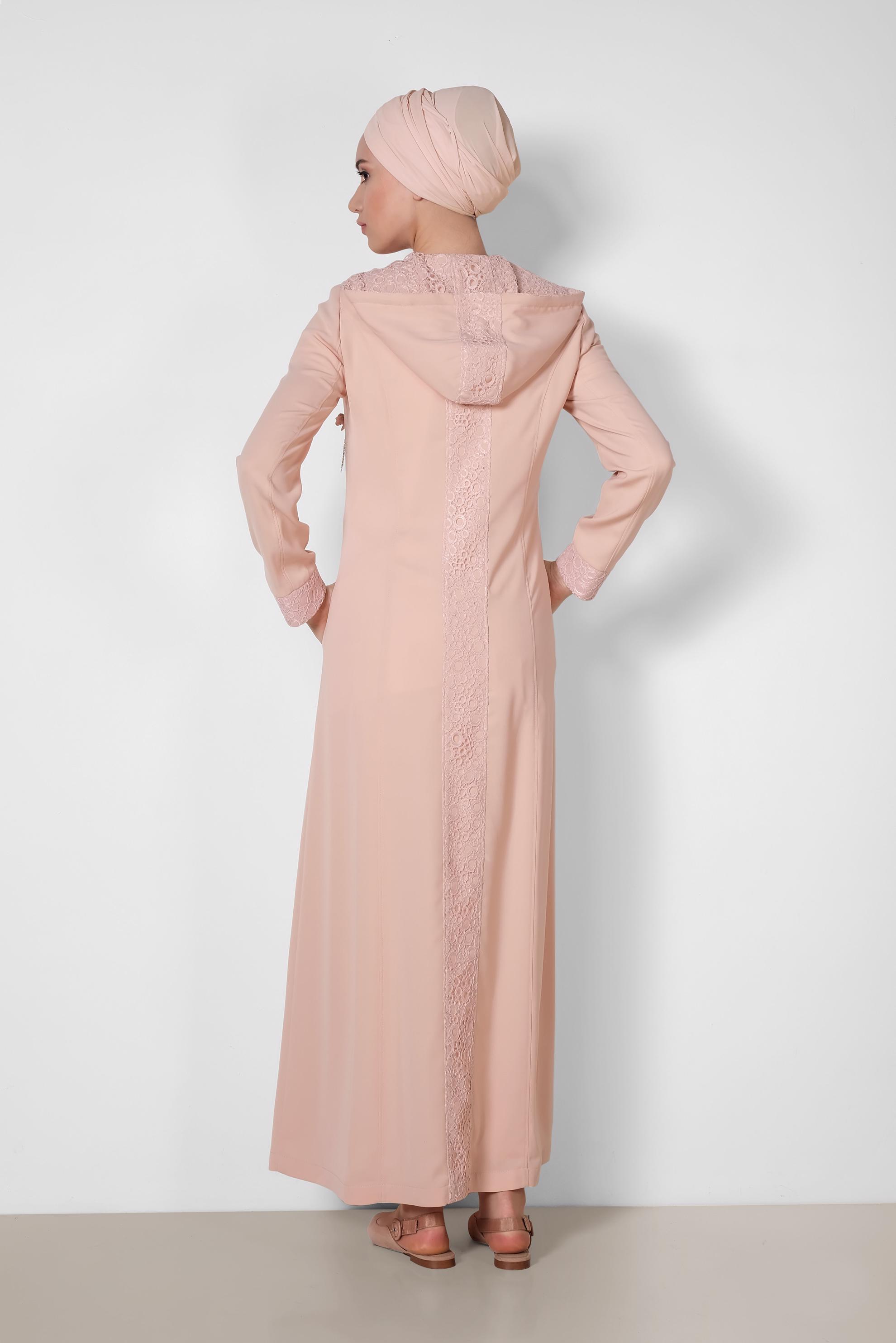 Tesettür giyim PUDRA DANTEL DETAYLI PARDESÜ 1462