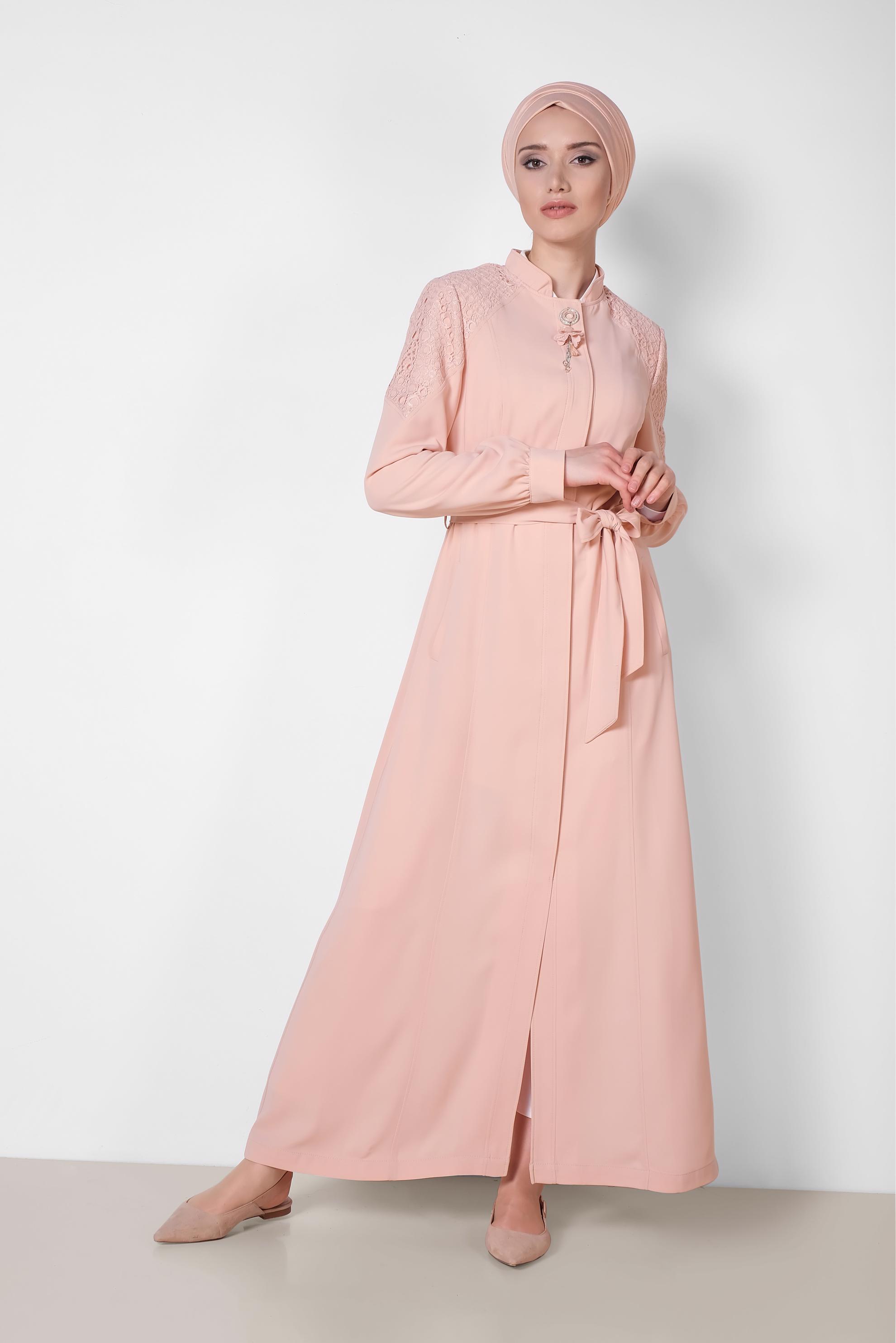 Tesettür giyim PUDRA BELİ KUŞAKLI GÜPÜRLÜ PARDESÜ 1464
