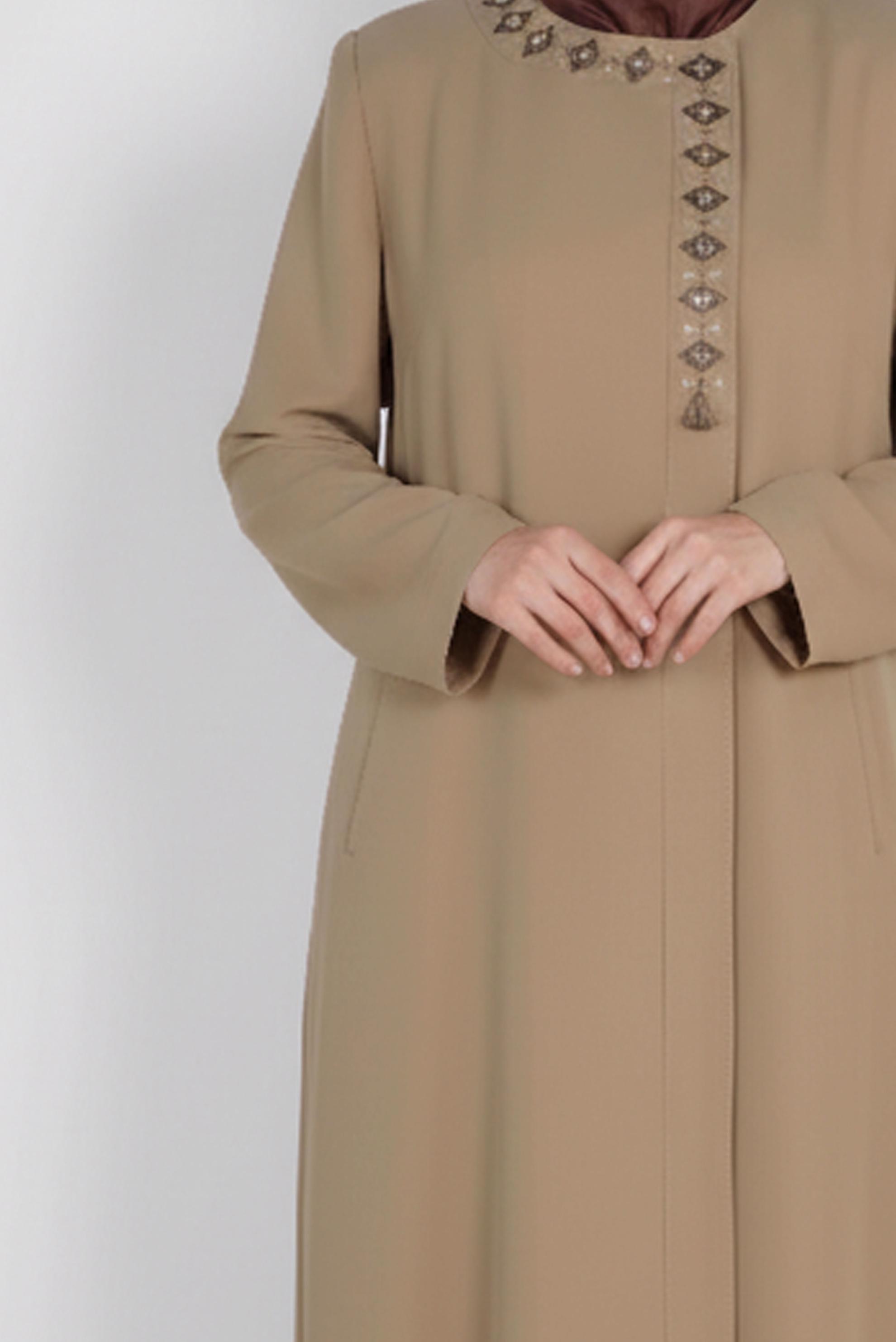 Tesettür giyim KAHVE NAKIŞ DETAYLI PARDESÜ 1469