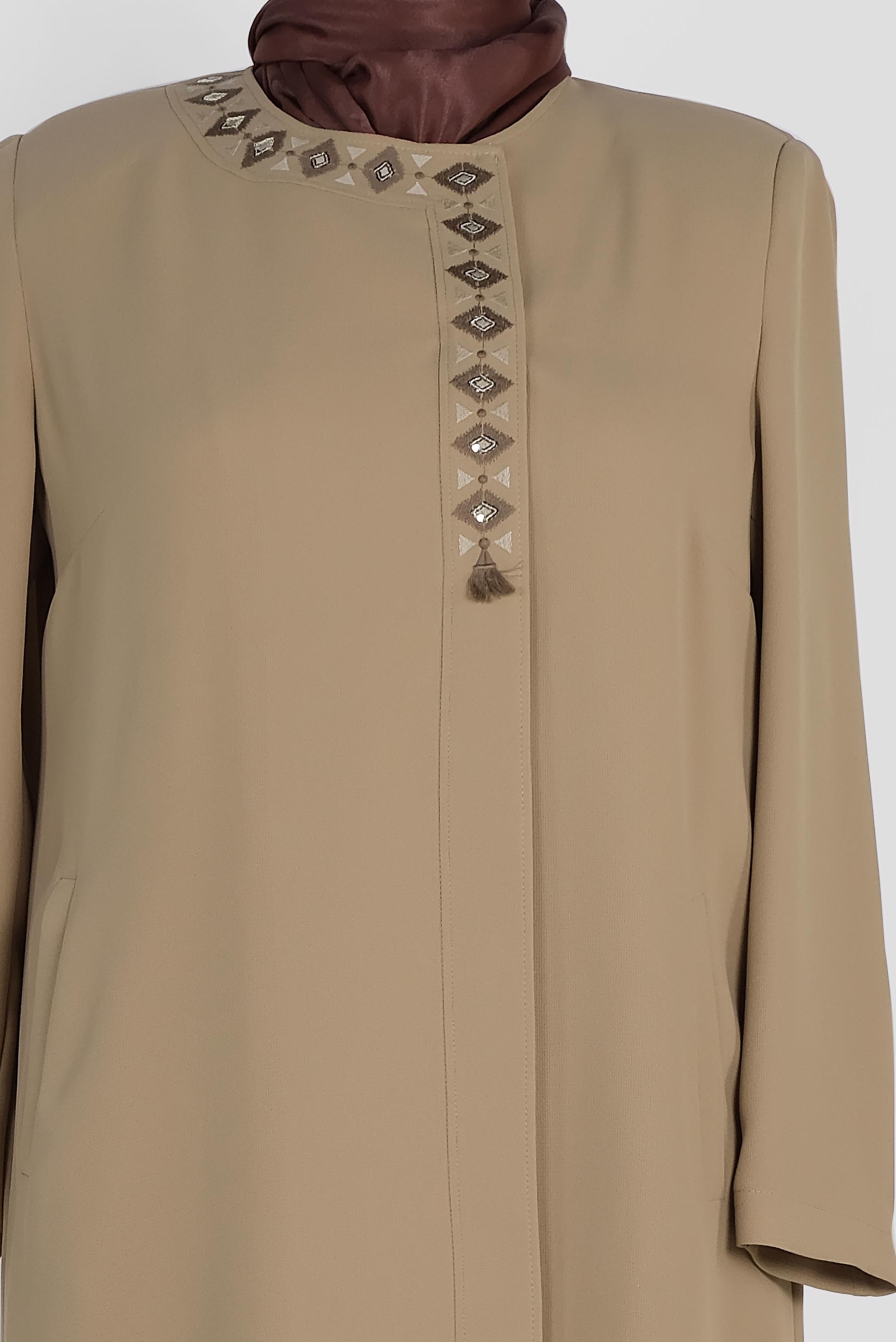 Tesettür giyim KAHVE NAKIŞ DETAYLI PARDESÜ 1469