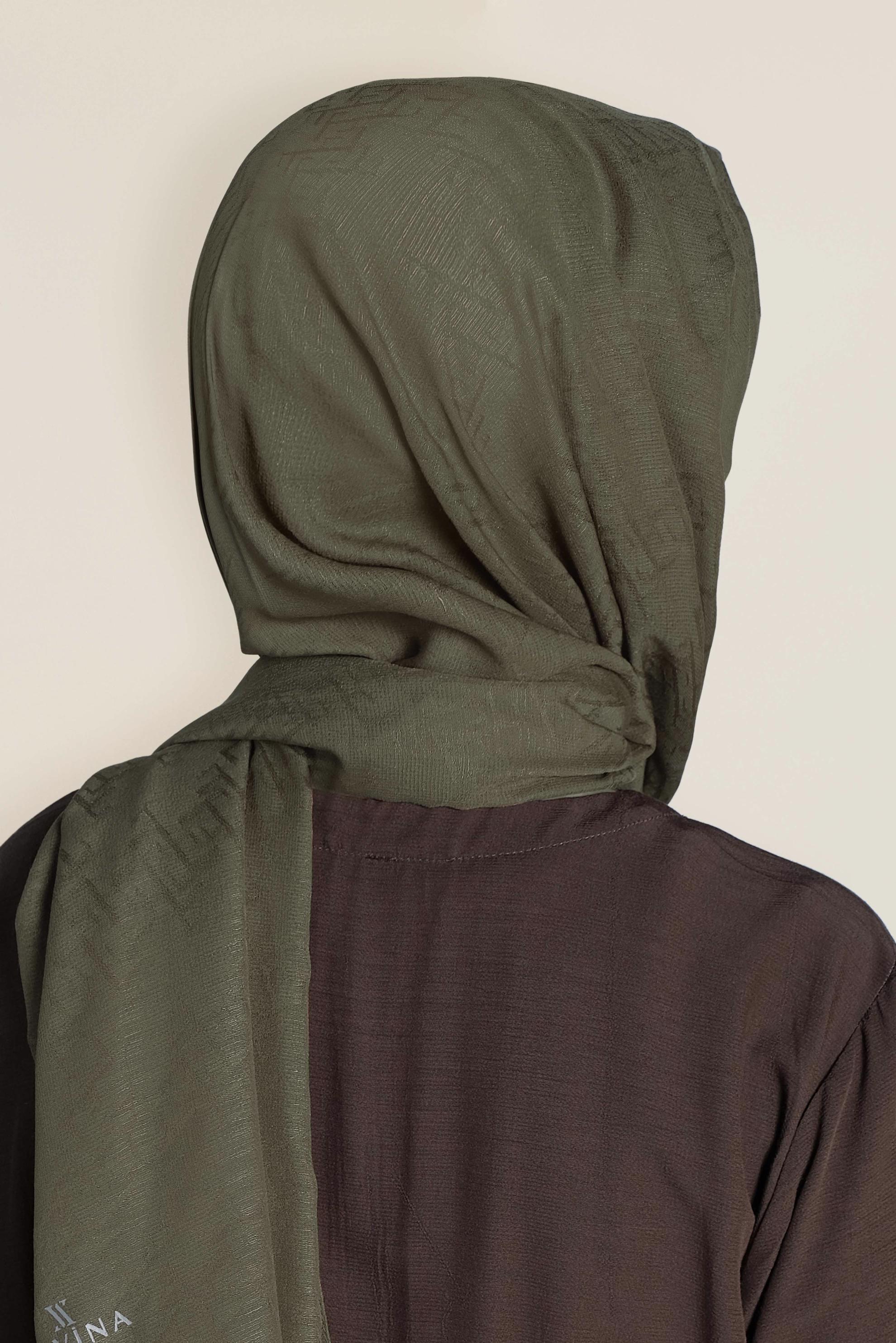 Tesettür giyim HAKİ 9958 ALVİNA DESENLİ KREP ŞAL