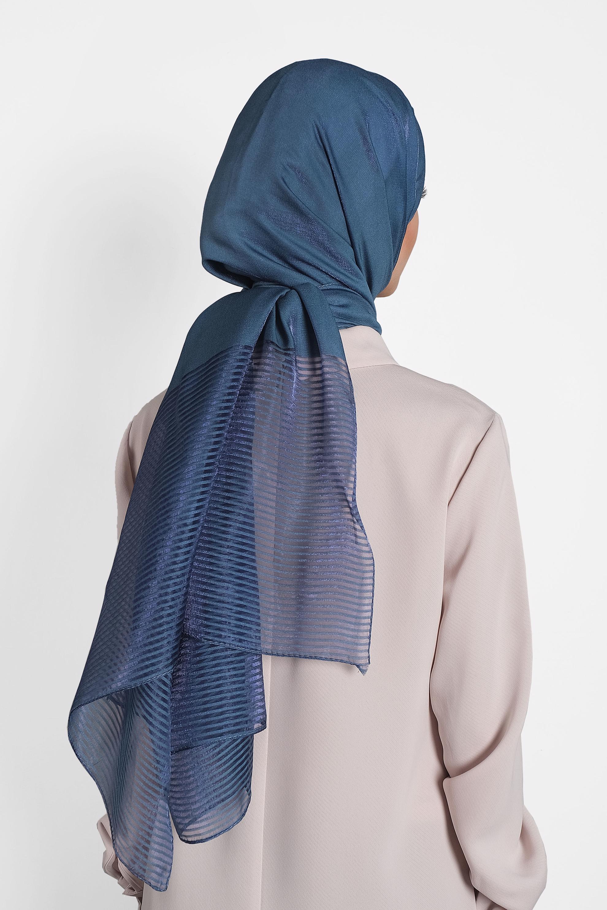 Tesettür giyim LACİVERT 9973 ALVİNA PRENSES ŞAL