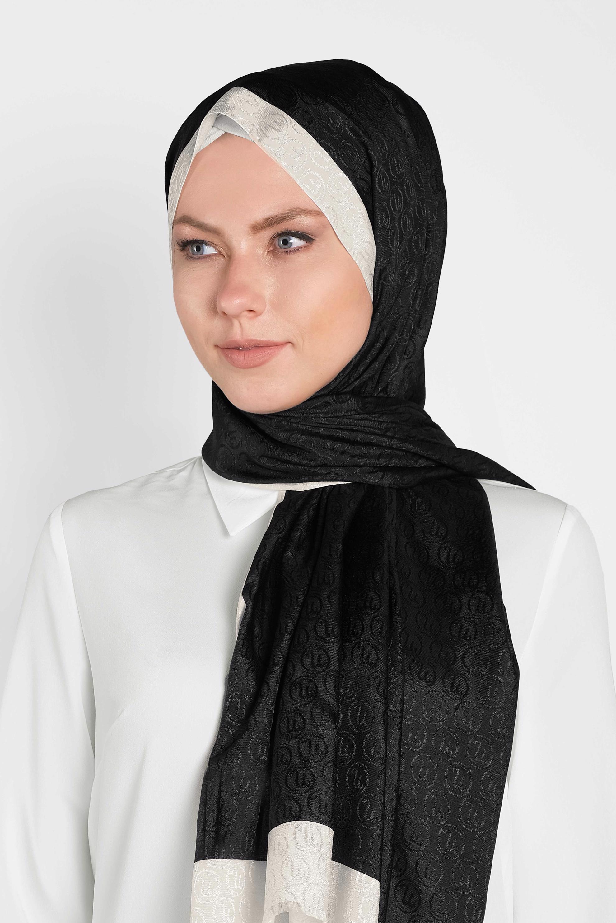 Tesettür giyim SİYAH ALVİNA MONOGRAM ŞAL 9997
