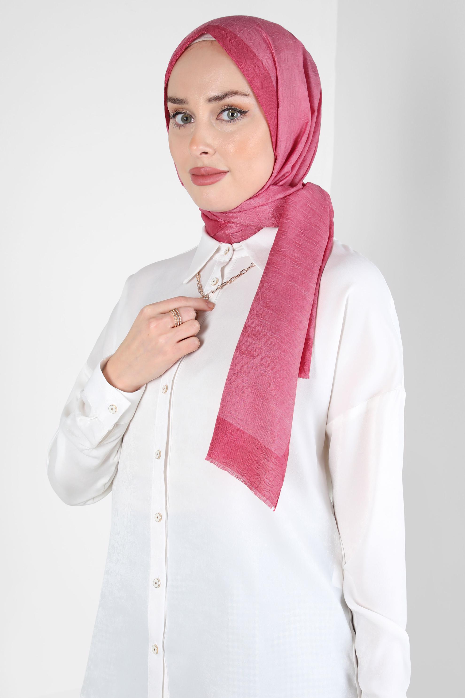Tesettür giyim FUŞYA ALVİNA MONOGRAM ŞAL 9997