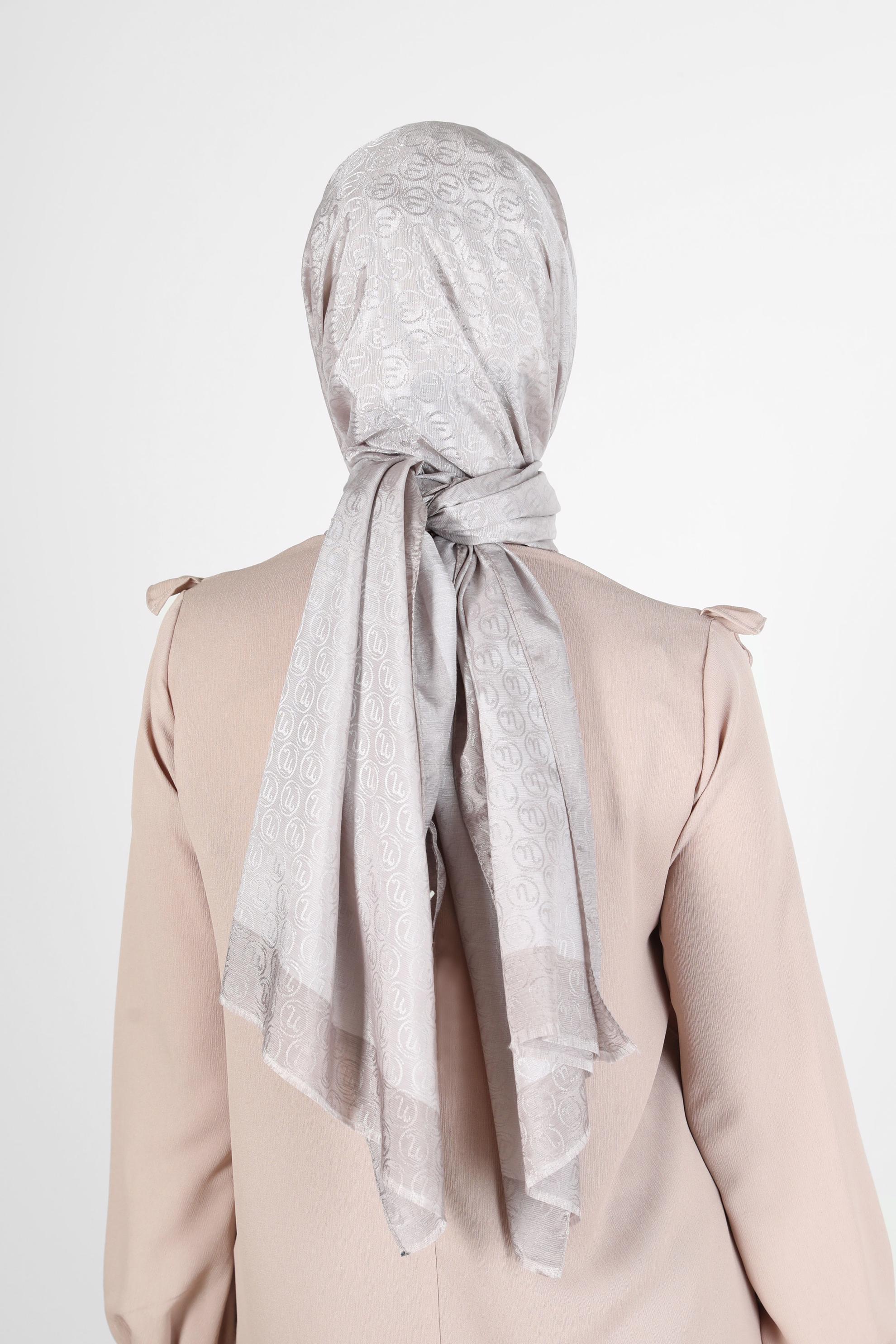 Tesettür giyim VİZON ALVİNA MONOGRAM ŞAL 9997