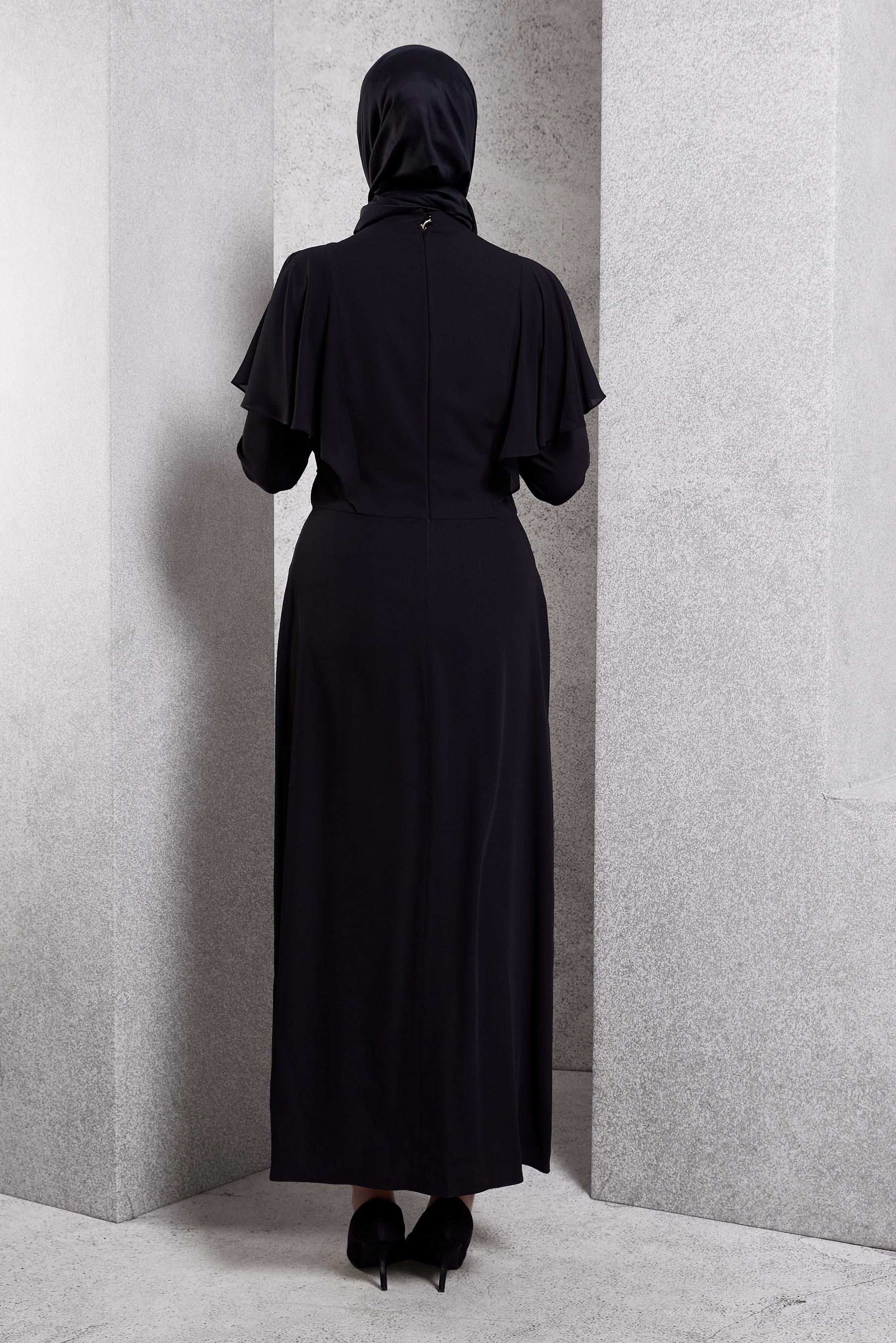 Tesettür giyim SİYAH KOLLARI VOLANLI TAŞ İŞLEMELİ ETEKLİ TAKIM 3406 