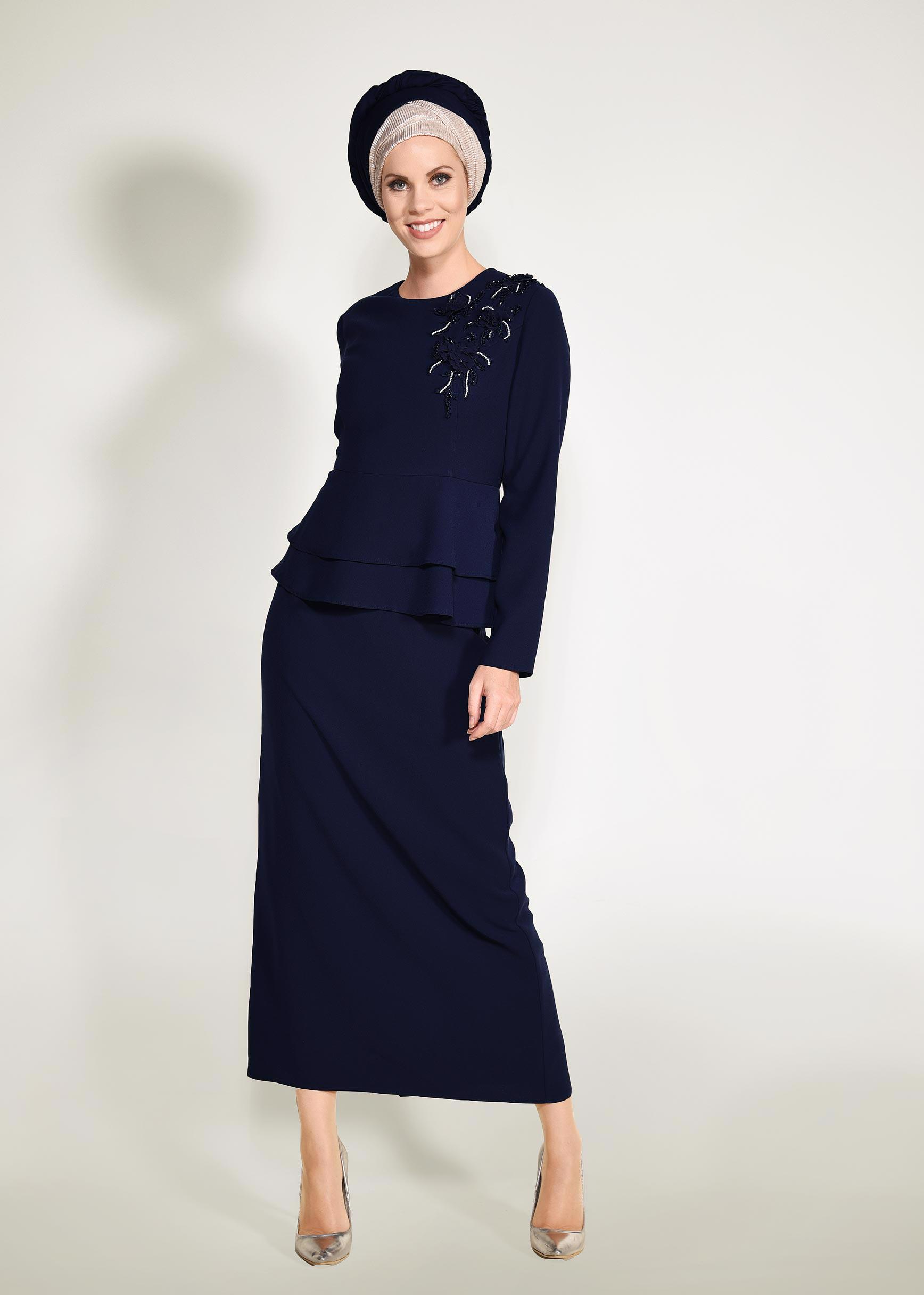 Hijab clothing NAVY BLUE Embroidered Binary Suit 3413  