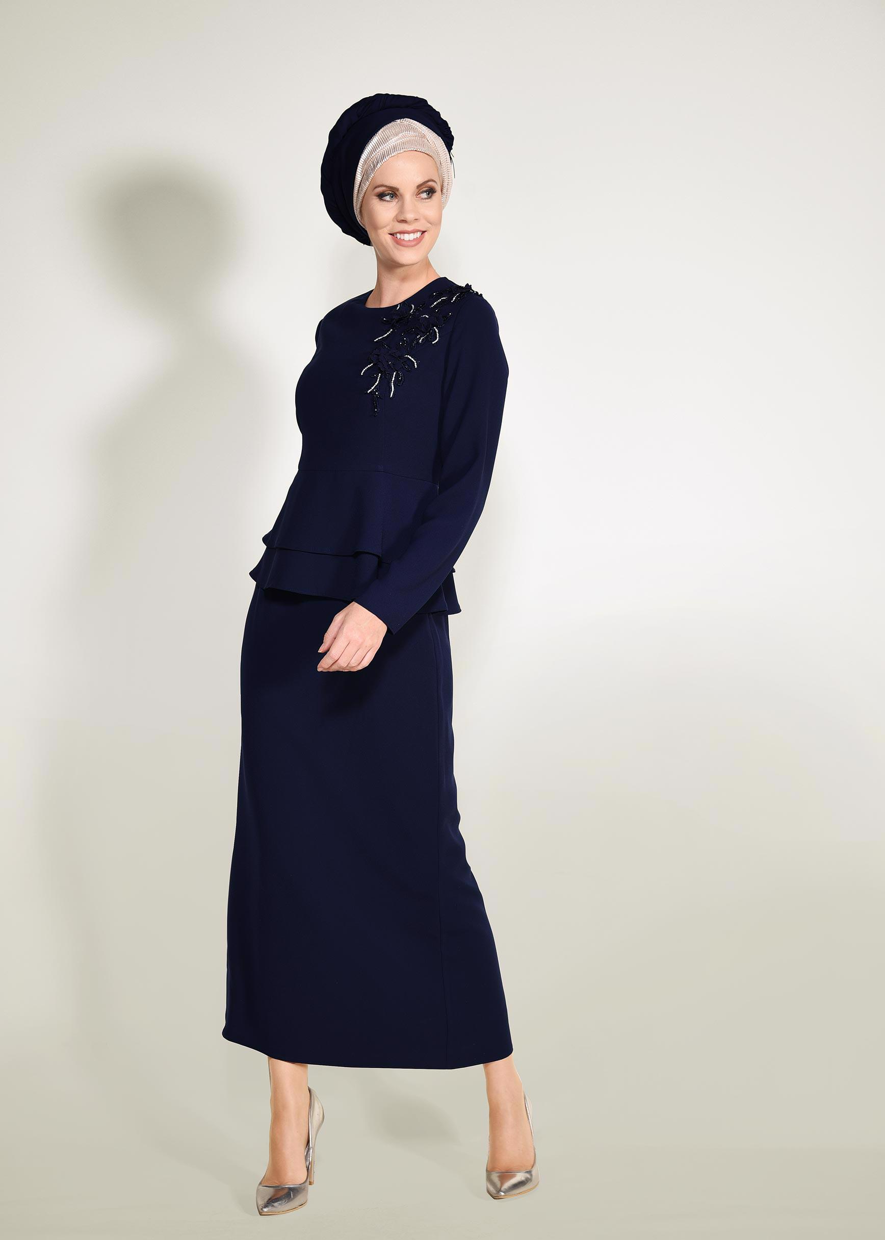 Hijab clothing NAVY BLUE Embroidered Binary Suit 3413  