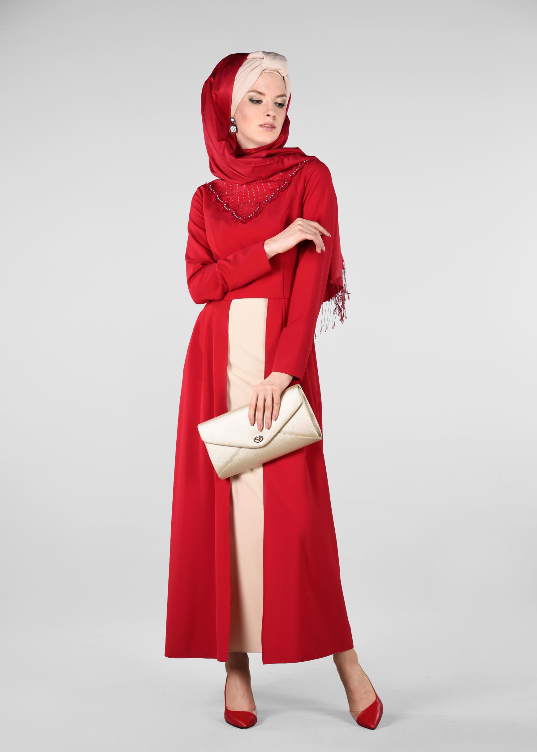 Tesettür giyim KIRMIZI PELERİN GÖRÜNÜMLÜ ELBİSELİ TAKIM 3419