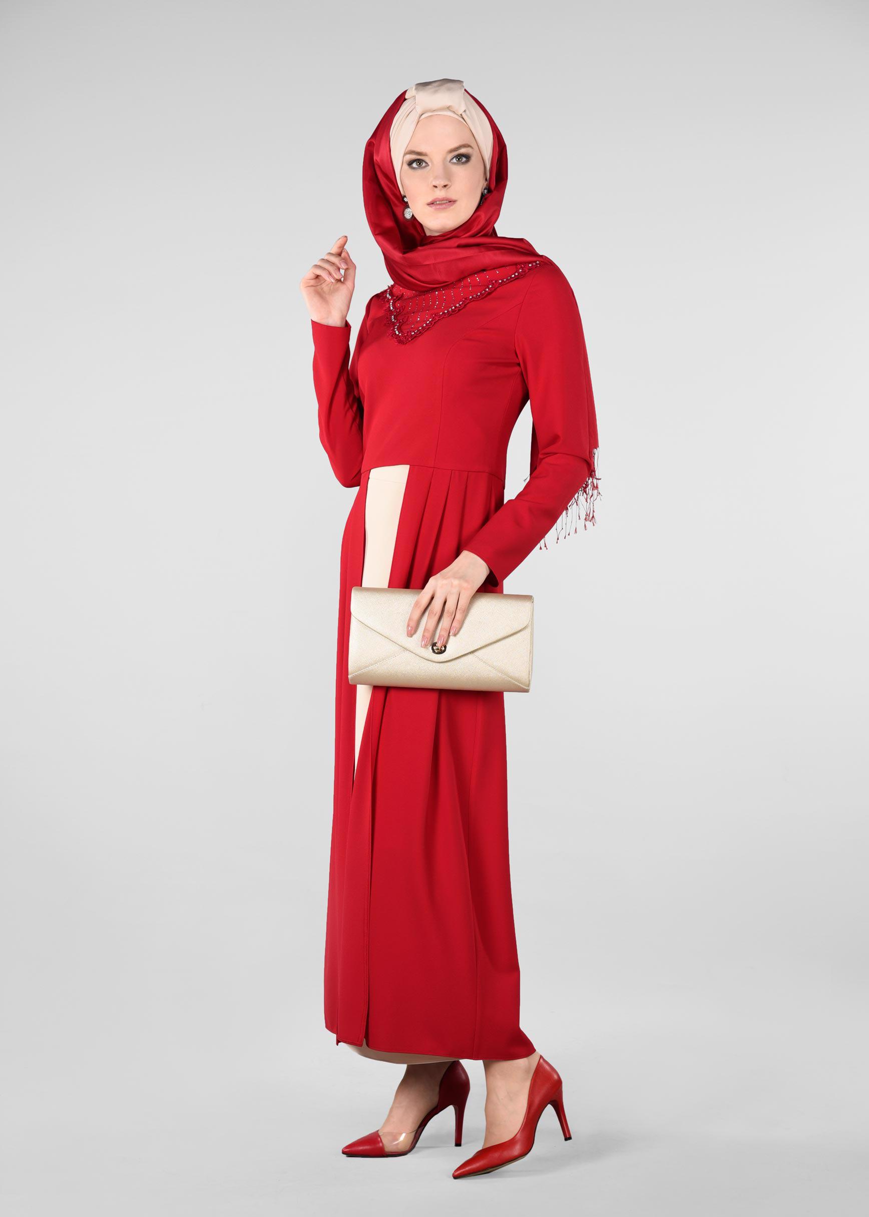 Tesettür giyim KIRMIZI PELERİN GÖRÜNÜMLÜ ELBİSELİ TAKIM 3419