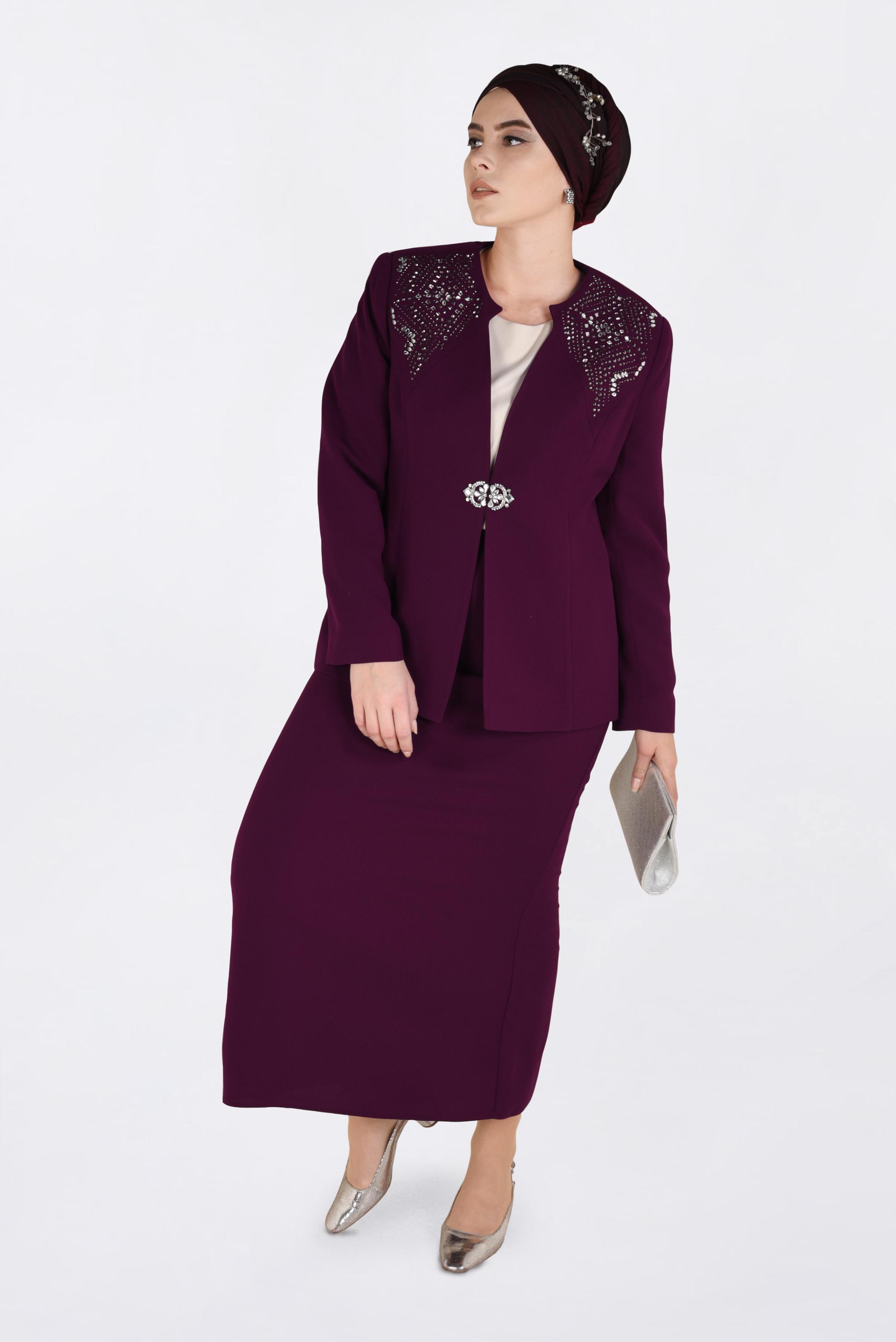 Tesettür giyim MÜRDÜM TAŞ BASKI DETAYLI 3′LÜ ETEKLİ TAKIM 3438