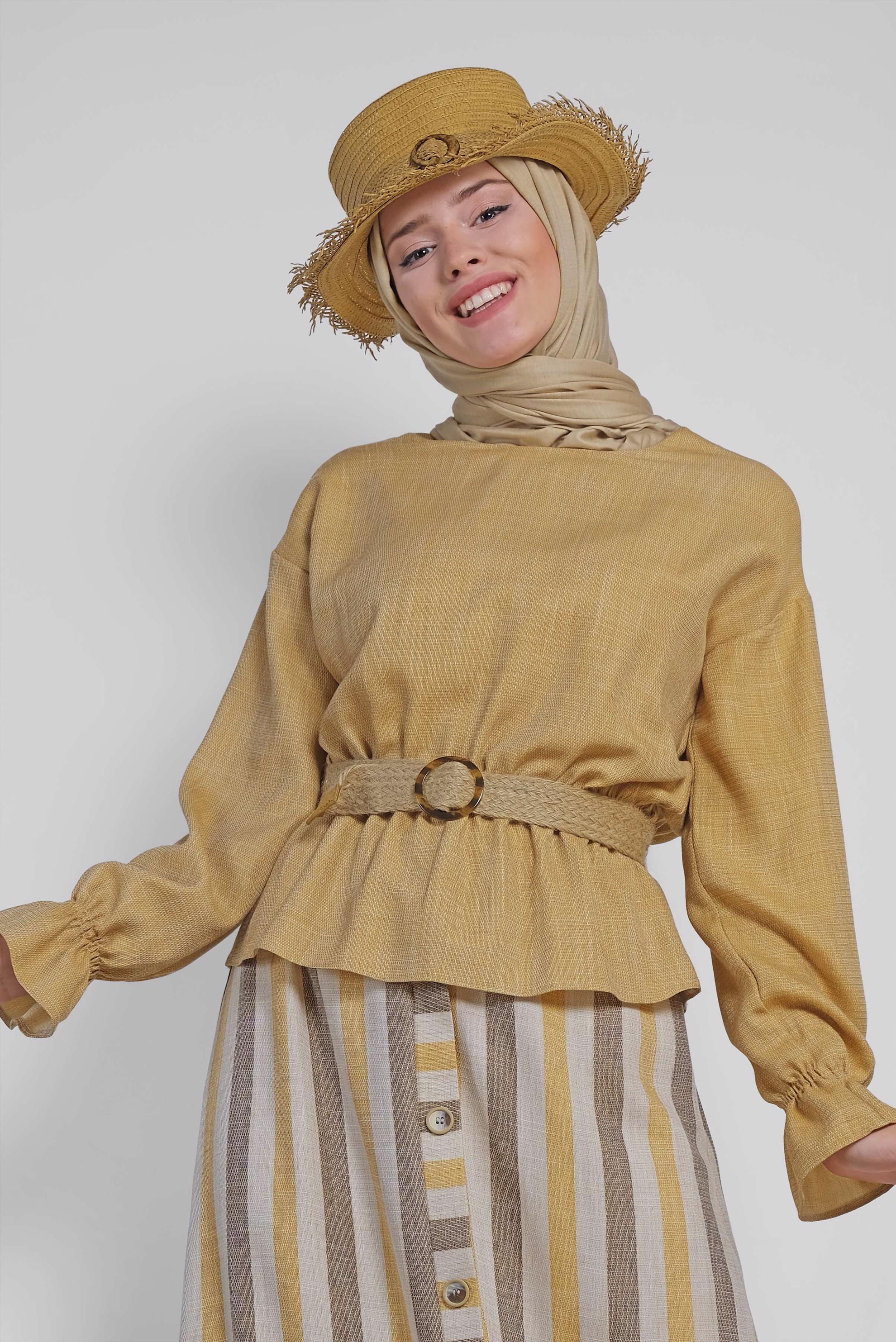 Tesettür giyim SARI ETEĞİ ÇİZGİLİ HASIR KEMERLİ İKİLİ ETEKLİ TAKIM 4344