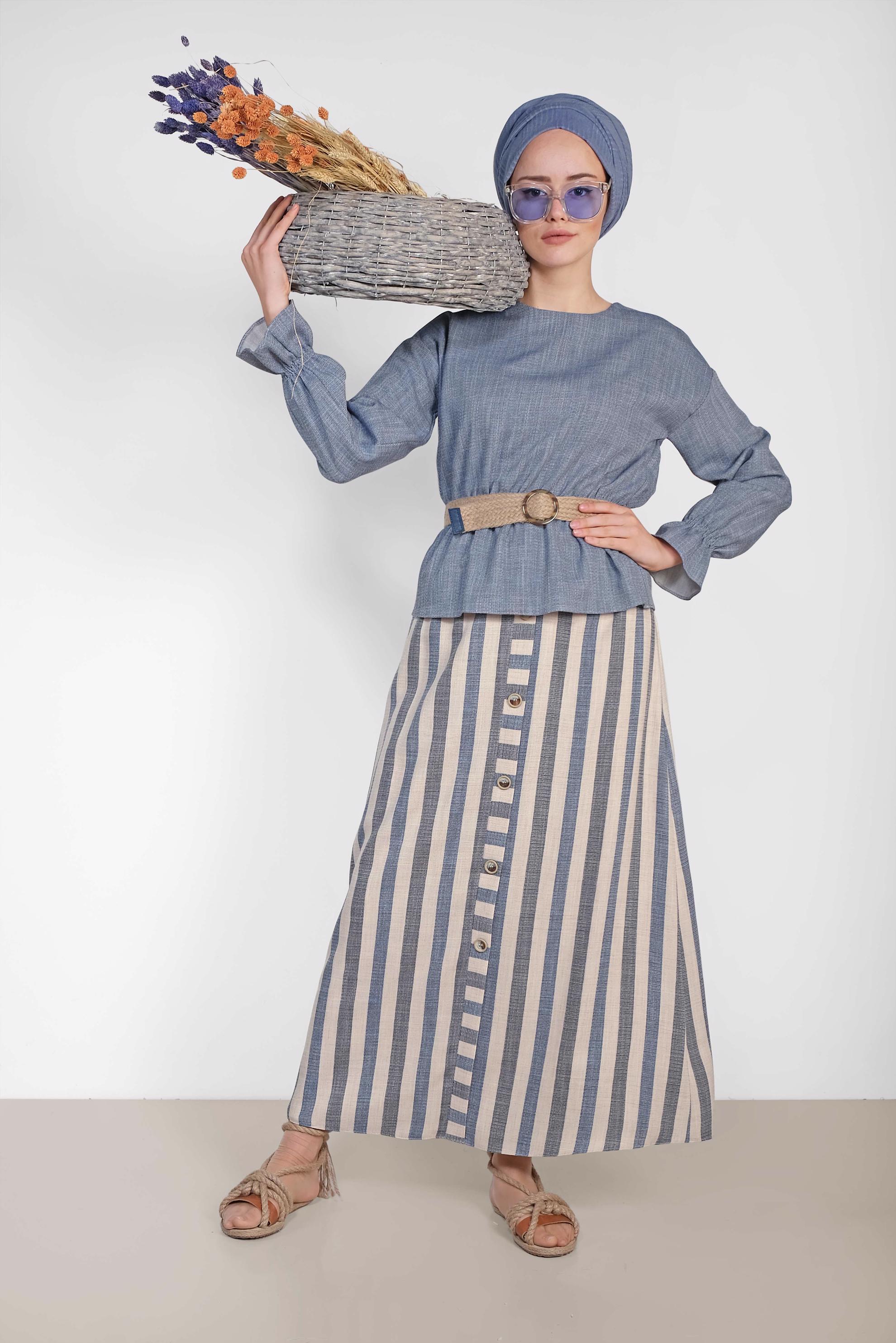 Tesettür giyim LACİVERT ETEĞİ ÇİZGİLİ HASIR KEMERLİ İKİLİ ETEKLİ TAKIM 4344