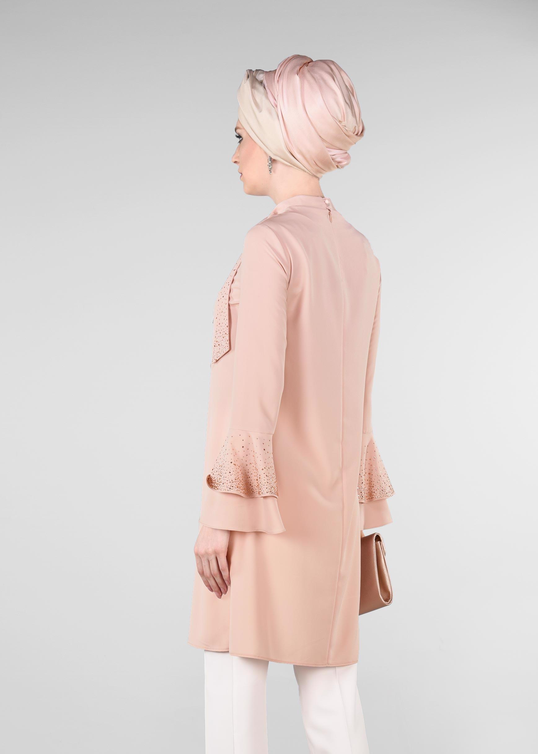 Tesettür giyim PUDRA KOLLARI VOLANLI 2&prime;Lİ PANTOLONLU TAKIM 3410