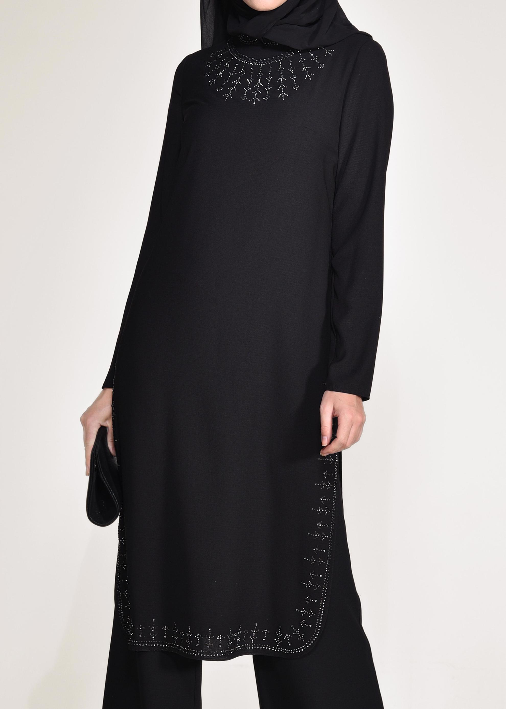 Tesettür giyim SİYAH YANLARI YIRTMAÇLI 2&prime;Lİ PANTOLONLU TAKIM 3432