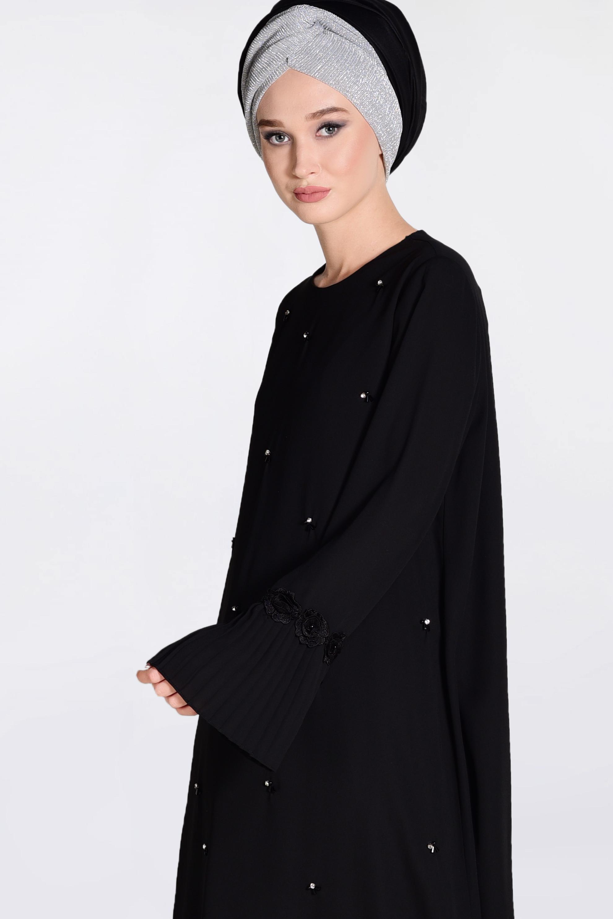 Tesettür giyim SİYAH BONCUK VE PİLİSELİ İKİLİ PANTOLONLU TAKIM 3437