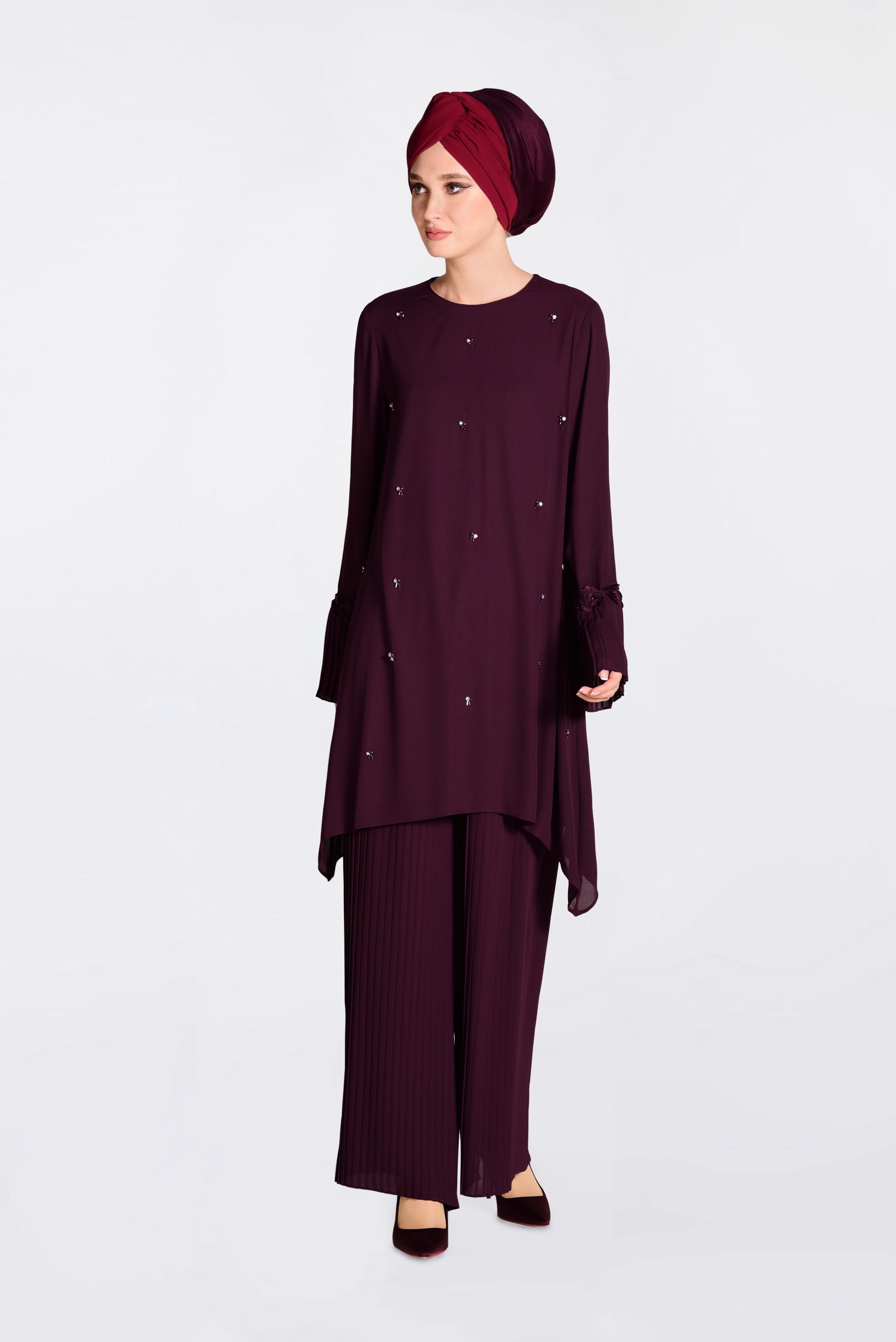 Tesettür giyim BORDO BONCUK VE PİLİSELİ İKİLİ PANTOLONLU TAKIM 3437