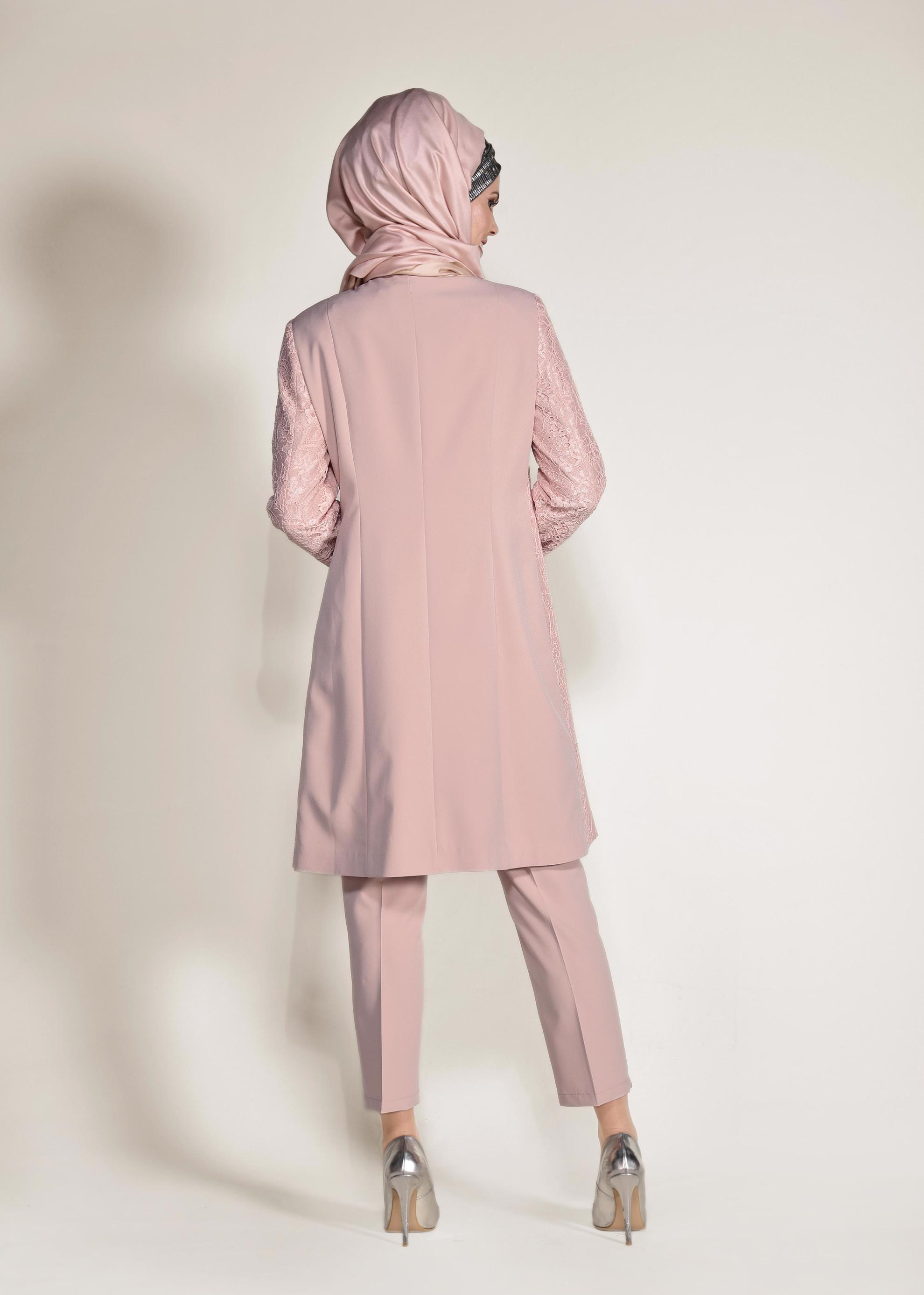 Tesettür giyim PUDRA DANTEL VE BONCUK İŞLEMELİ ÜÇLÜ PANTOLONLU TAKIM 3443