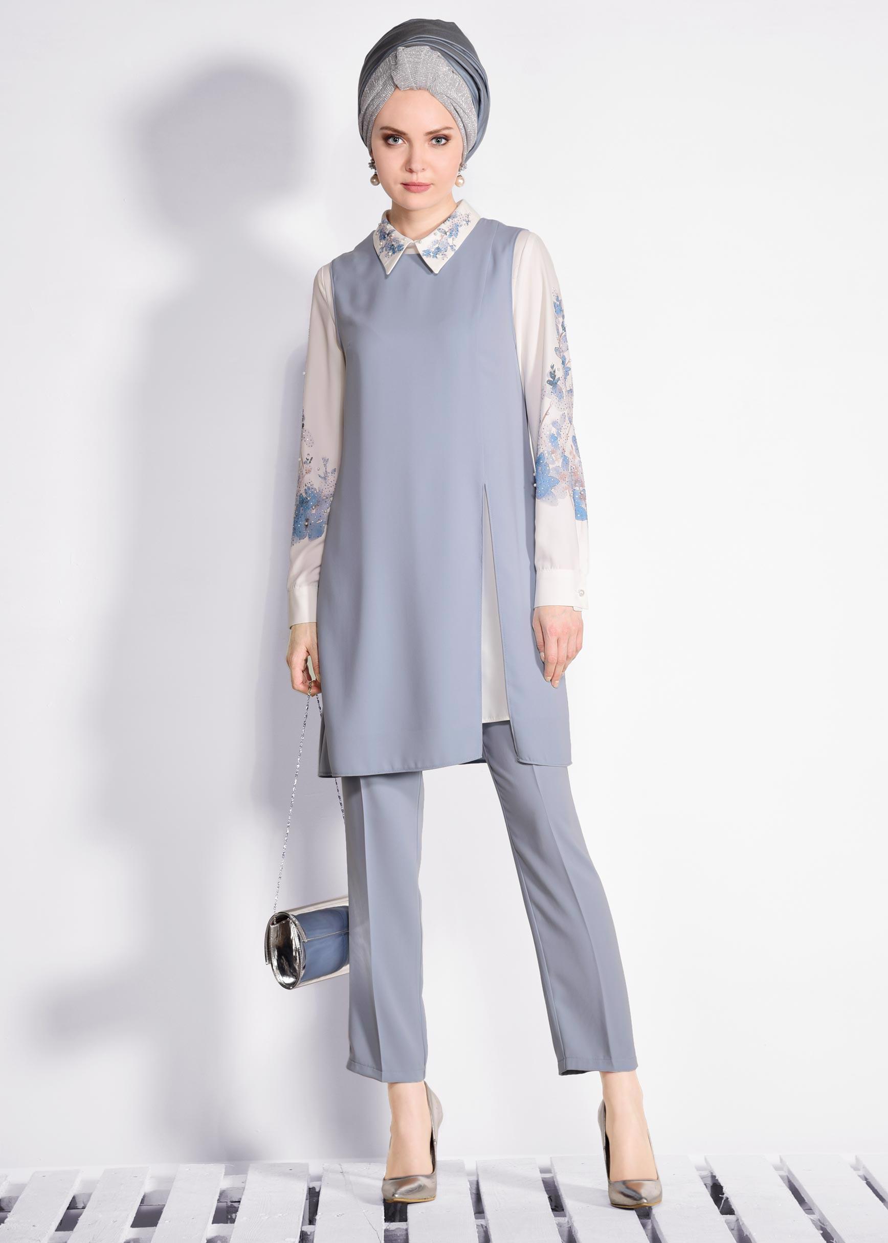 Tesettür giyim MAVİ YAKASI VE KOLLARI ÇİÇEK DESENLİ ÜÇLÜ PANTOLONLU TAKIM 3449