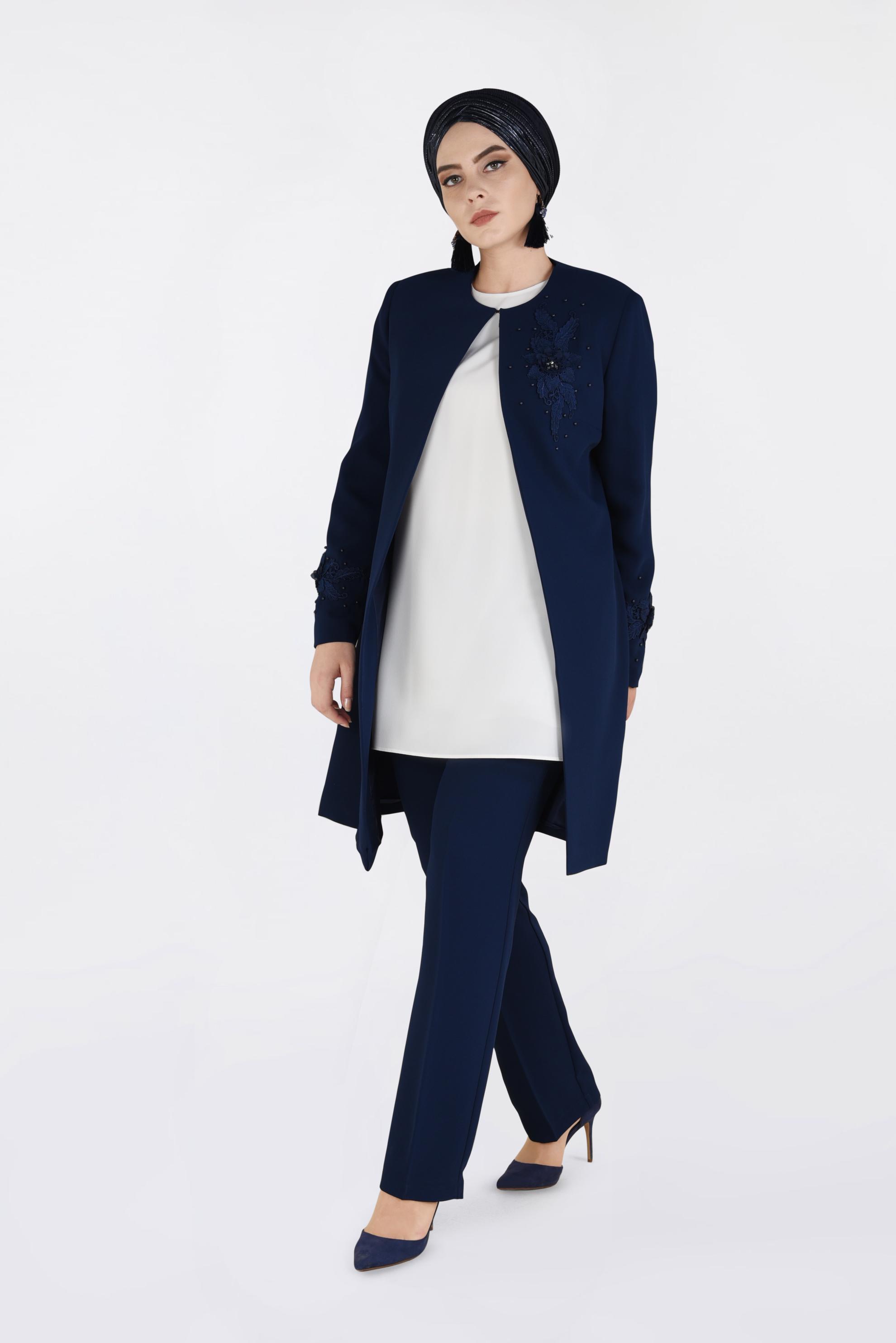 Tesettür giyim LACİVERT ÇİÇEK GÜPÜR DETAYLI İNCİLİ ÜÇLÜ PANTOLON TAKIM 3460