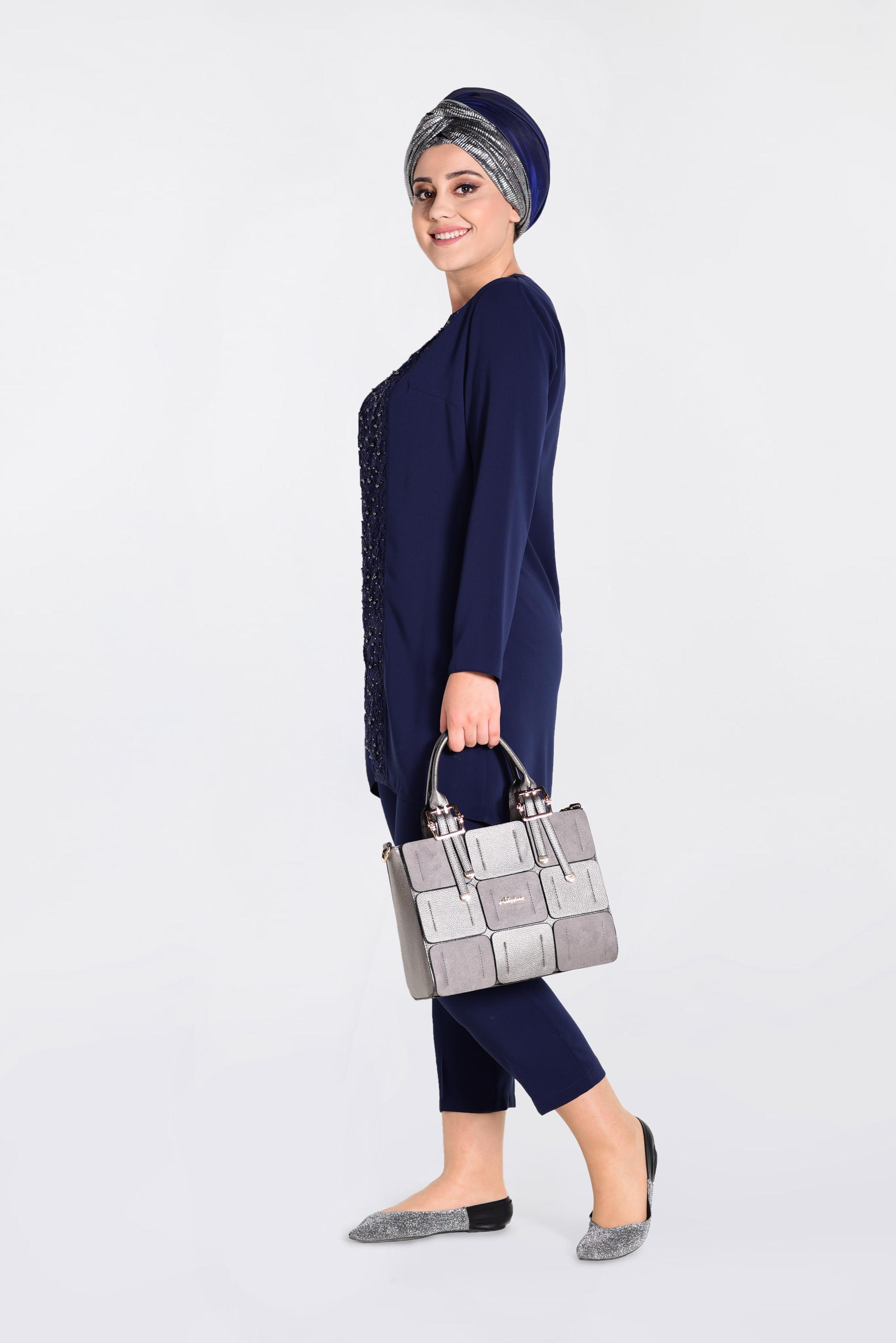 Tesettür giyim LACİVERT İNCİ İŞLEMELİ GÜPÜR DETAYLI 2&prime;Lİ PANT.TAKIM 3474 