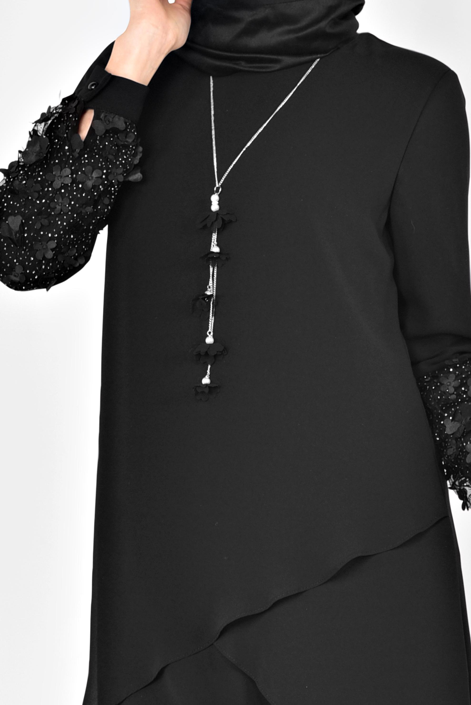 Tesettür giyim SİYAH 3 BOYUTLU ÇİÇEK DETAYLI PANTOLONLU TAKIM 3507