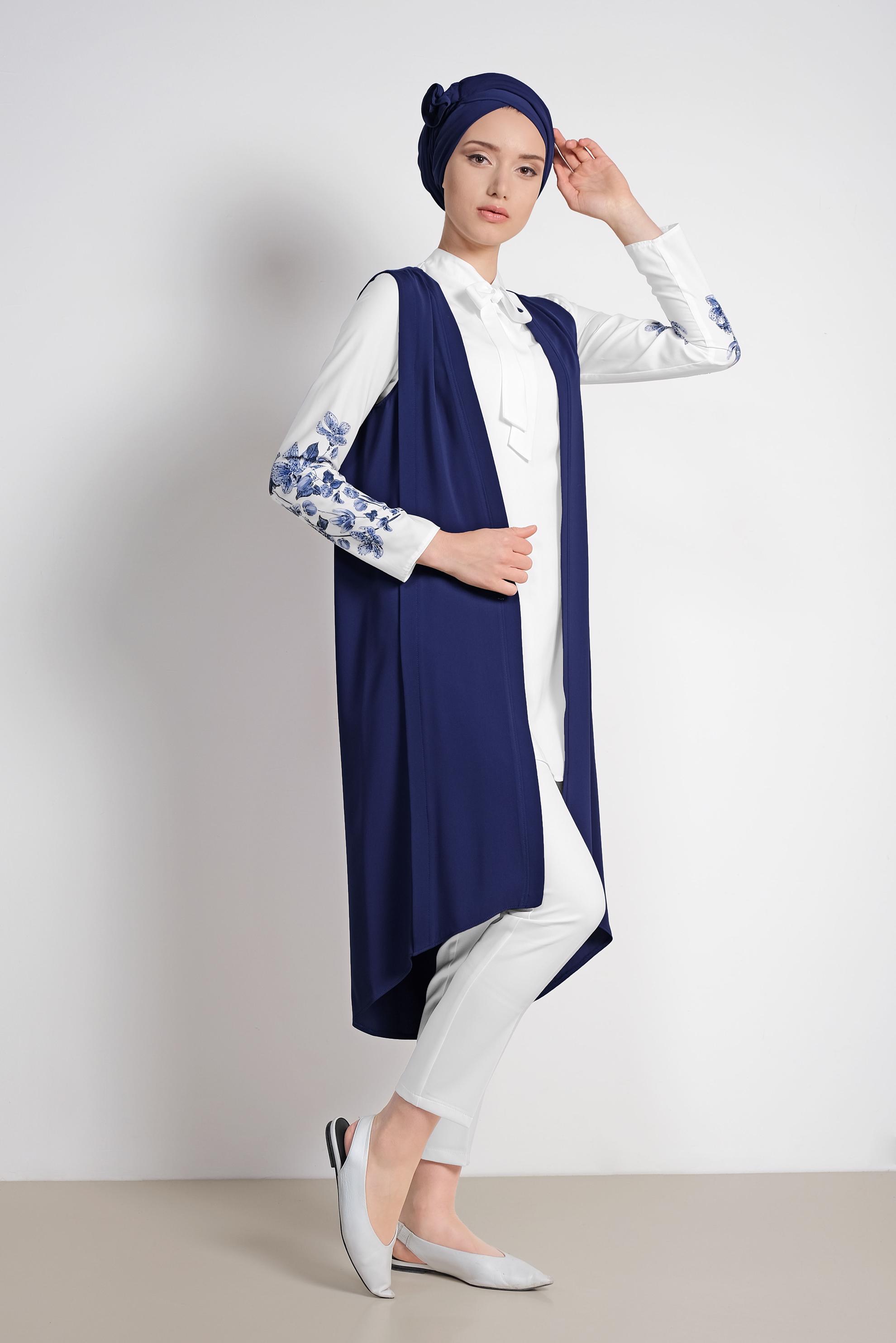 Tesettür giyim LACİVERT KOLLARI ÇİÇEK DESENLİ ÜÇLÜ PANTOLONLU TAKIM 3513 