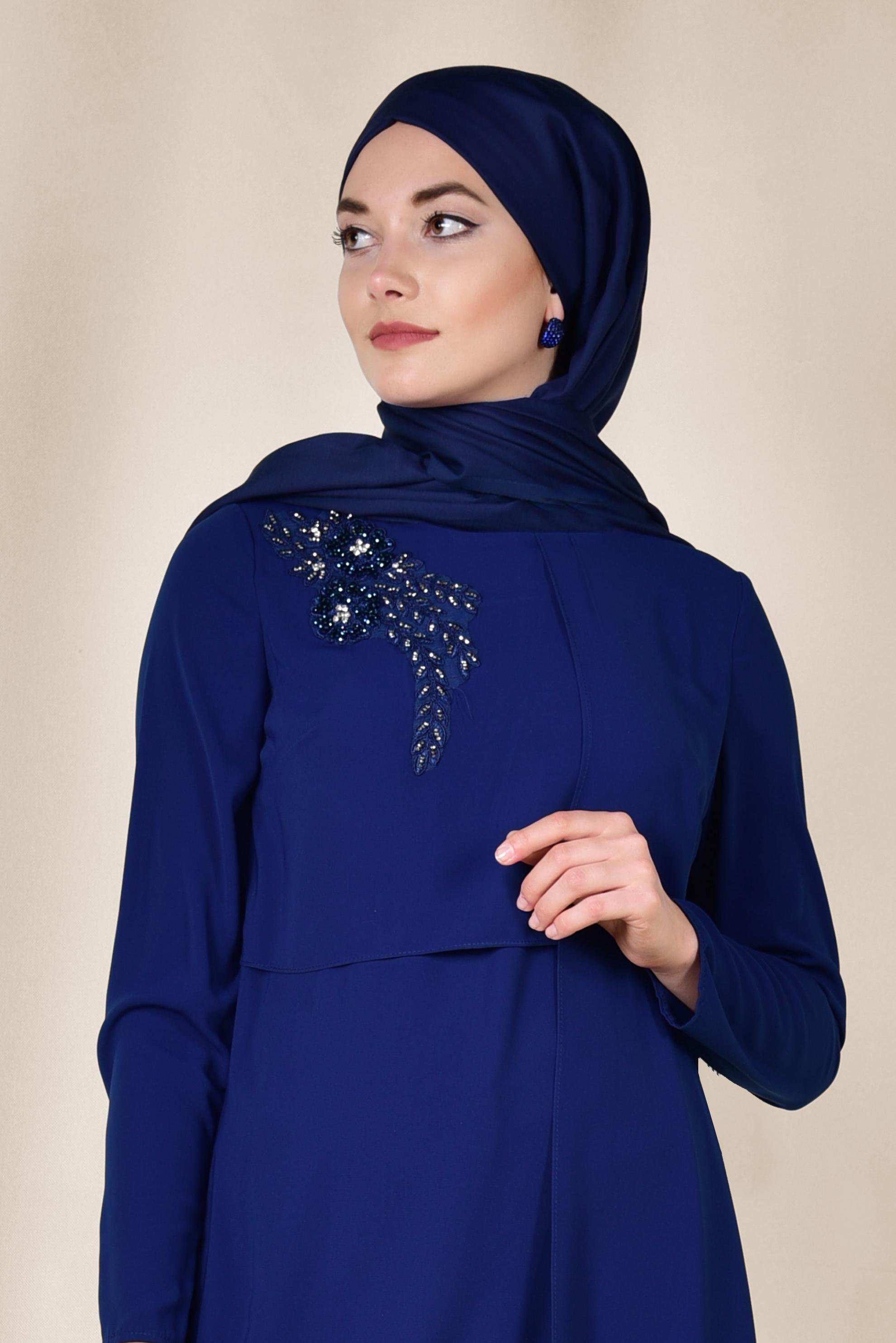 Tesettür giyim MAVİ OMUZU TAŞ İŞLEMELİ ASİMETRİK 2&prime;Lİ PANTOLONLU TAKIM 3514