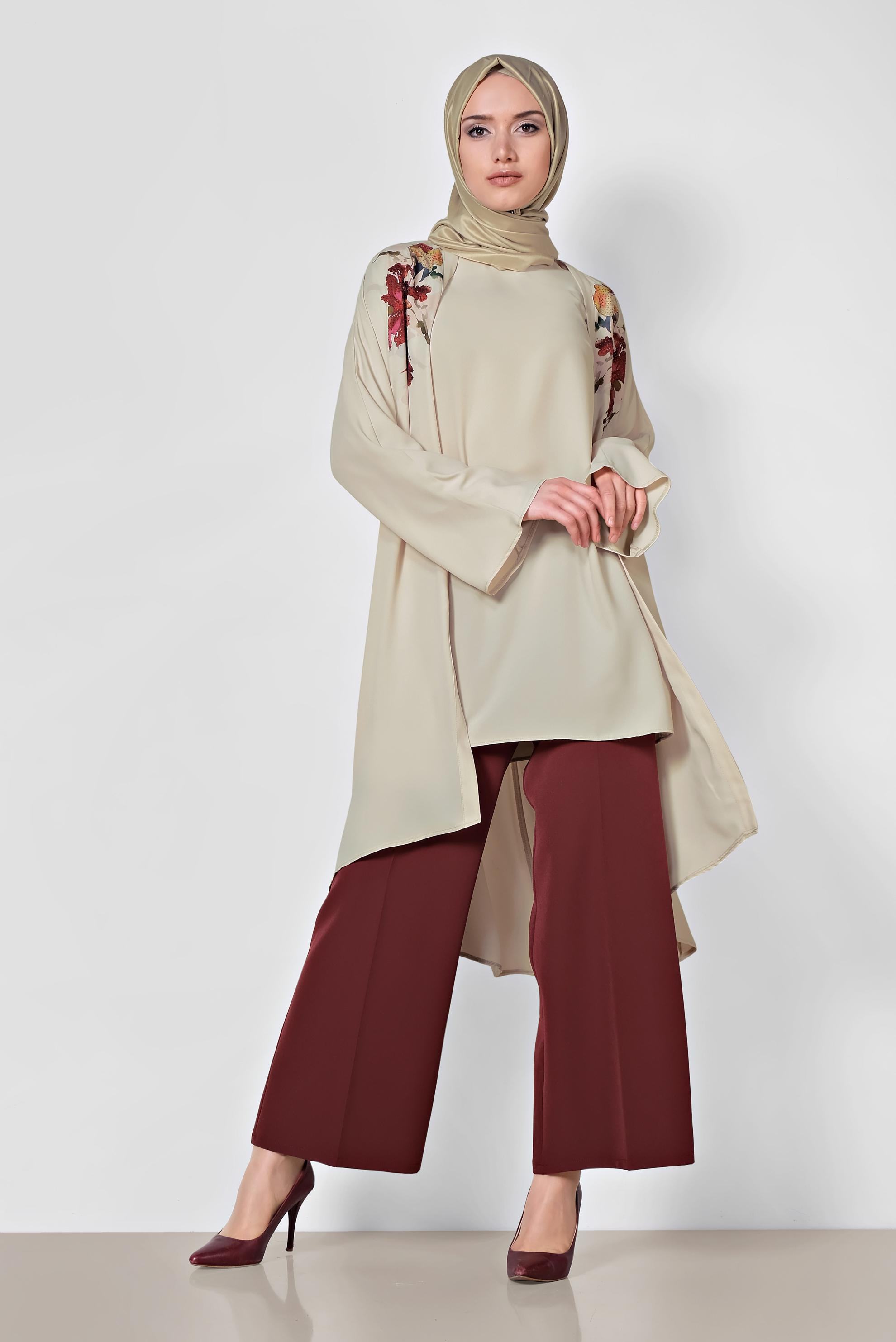 Tesettür giyim EKRU ÇİÇEK DESENİ DETAYLI ÜÇLÜ PANTLONLU TAKIM 3528