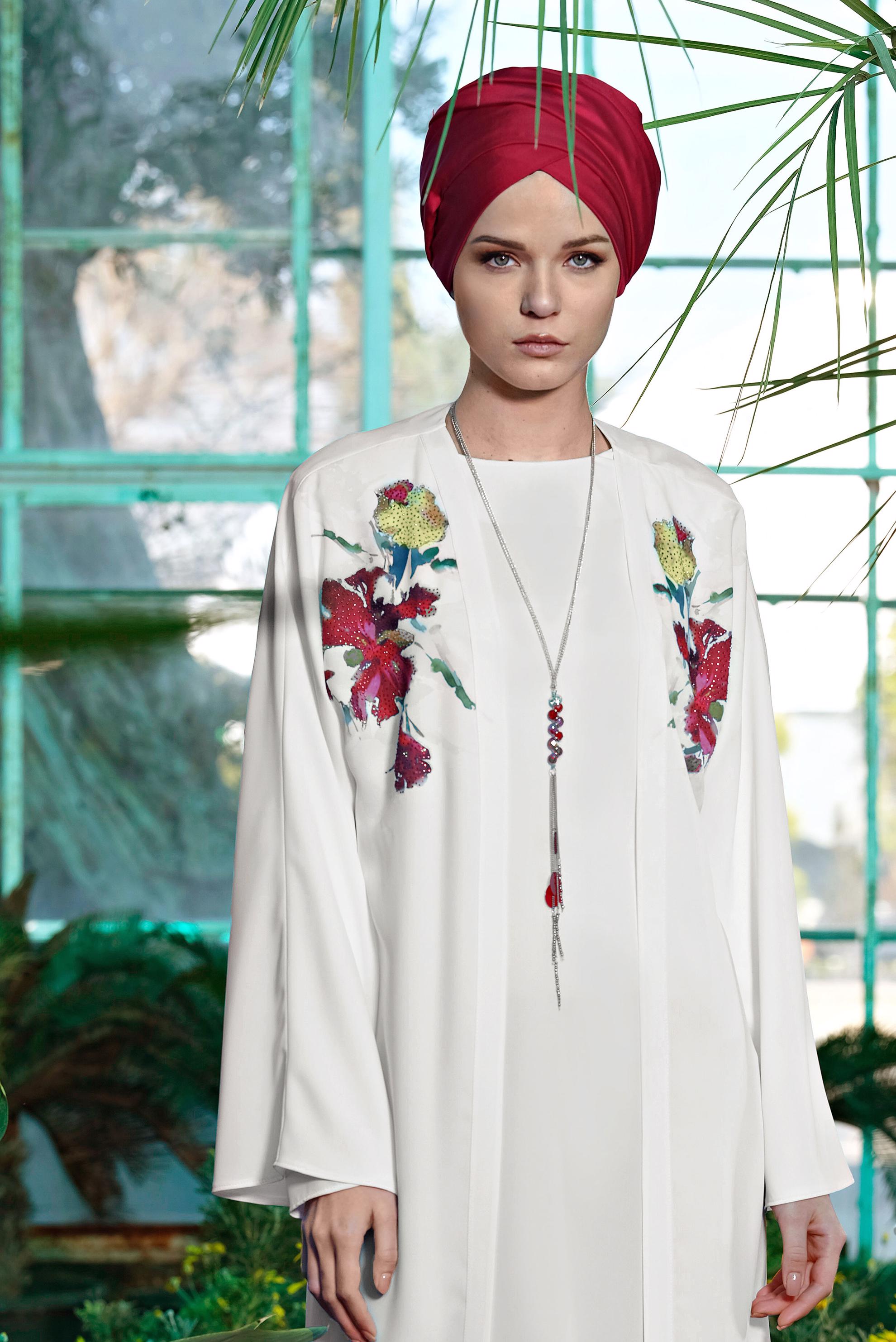 Tesettür giyim BEJ ÇİÇEK DESENİ DETAYLI ÜÇLÜ PANTLONLU TAKIM 3528