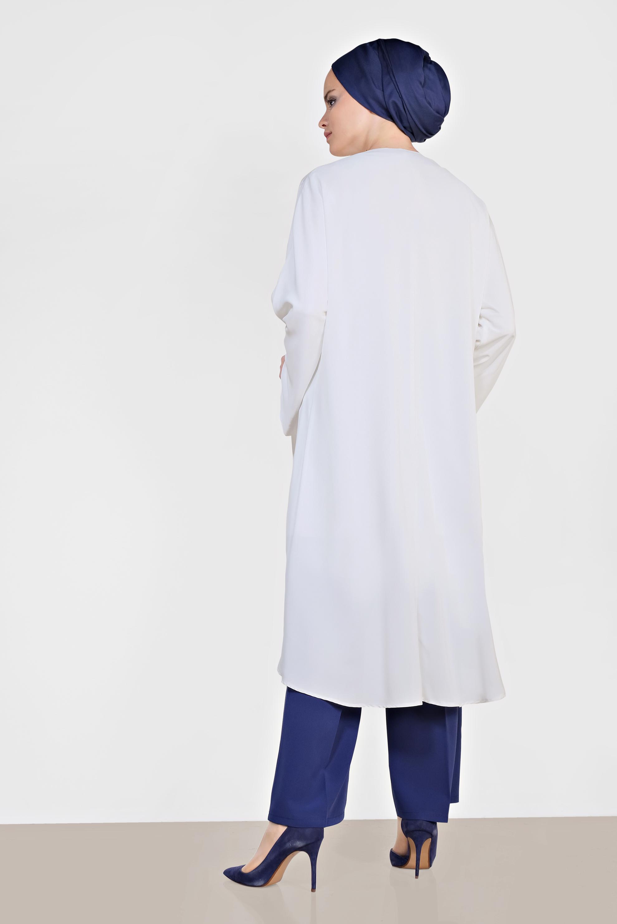 Tesettür giyim BEJ ÇİÇEK DESENİ DETAYLI ÜÇLÜ PANTLONLU TAKIM 3528