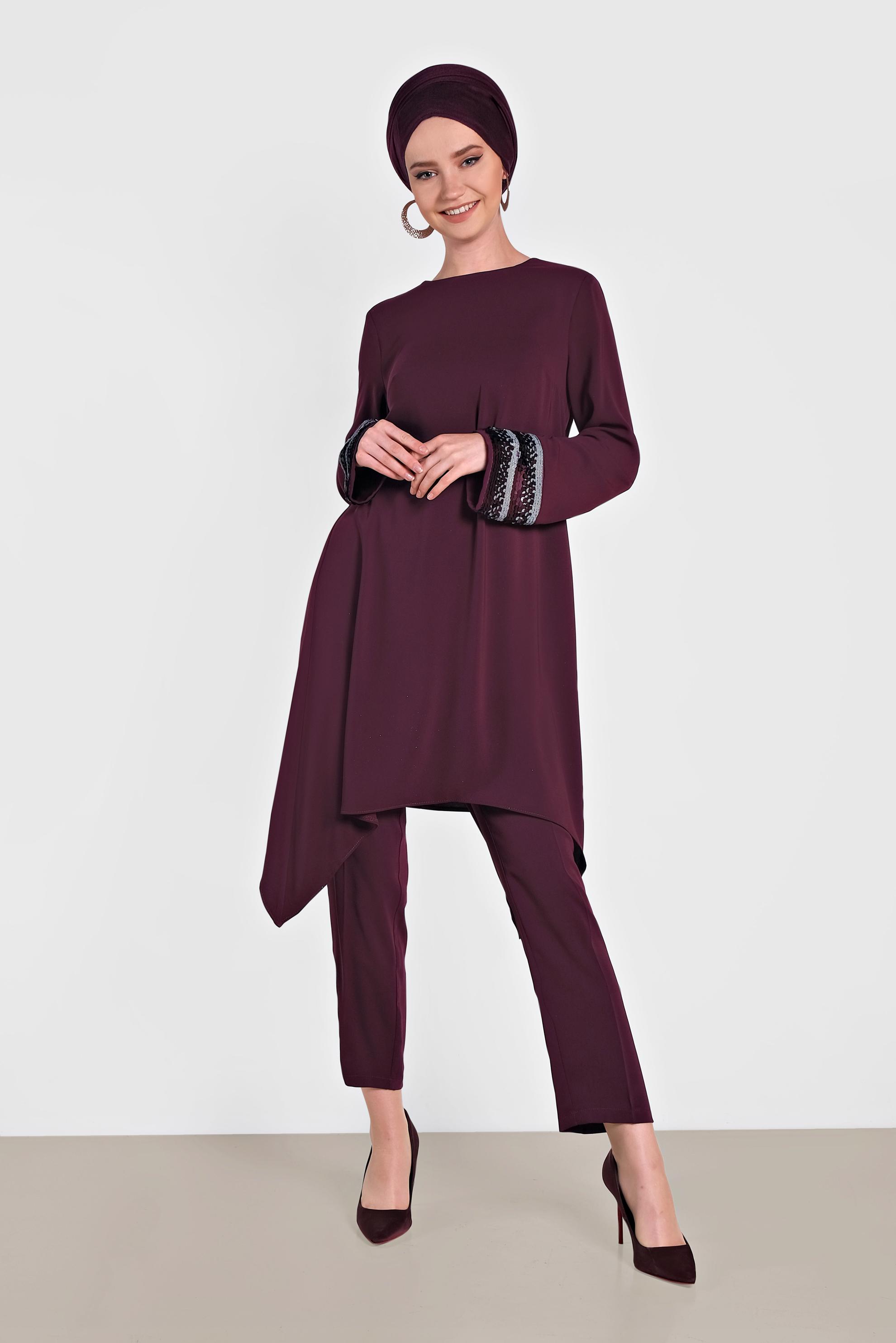 Tesettür giyim BORDO KOLLARI PULLU ASİMETRİK KESİM İKİLİ PANTOLONLU TAKIM 3574 