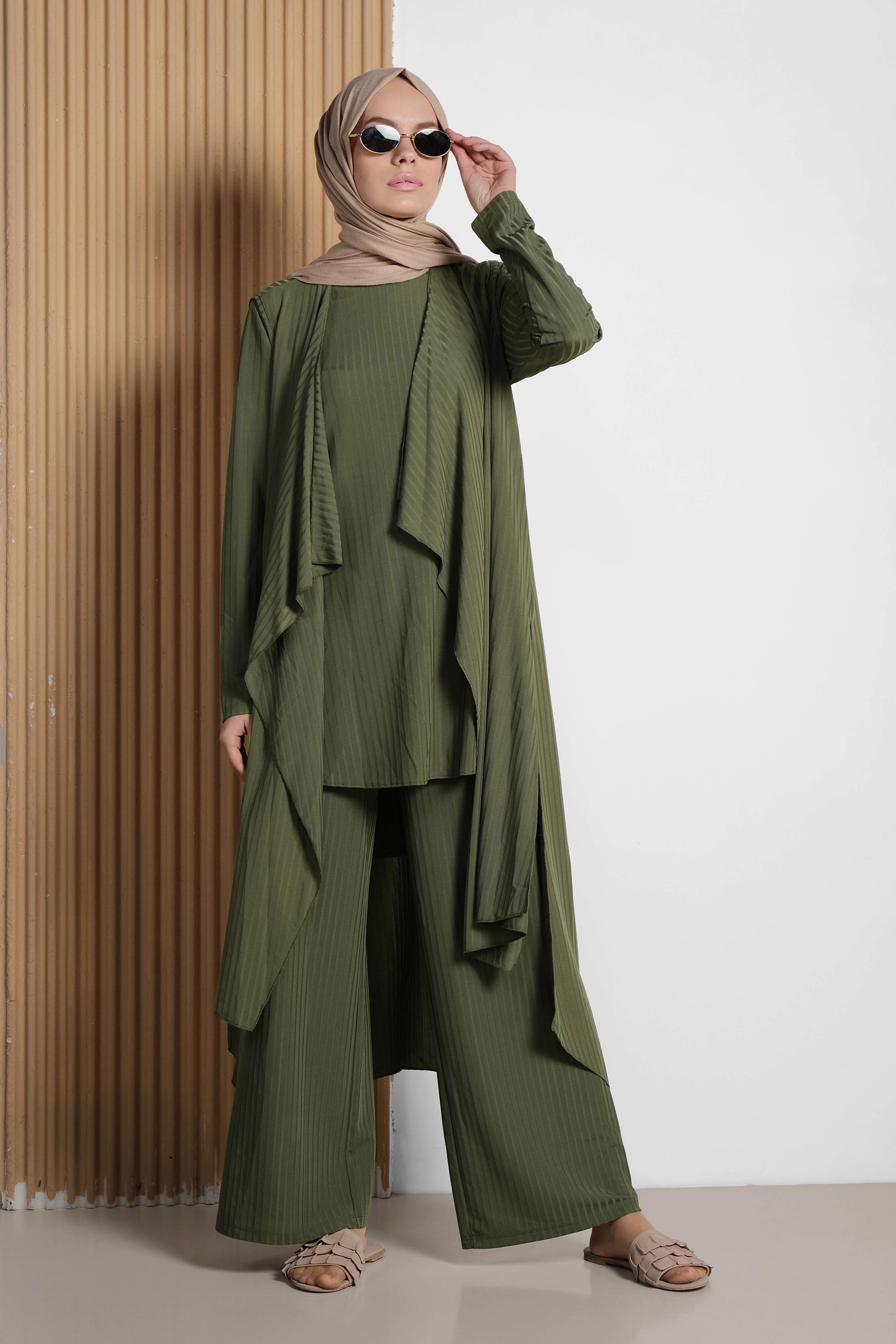 Tesettür giyim YEŞİL SALAŞ ÜÇLÜ PANTOLONLU TAKIM 4047