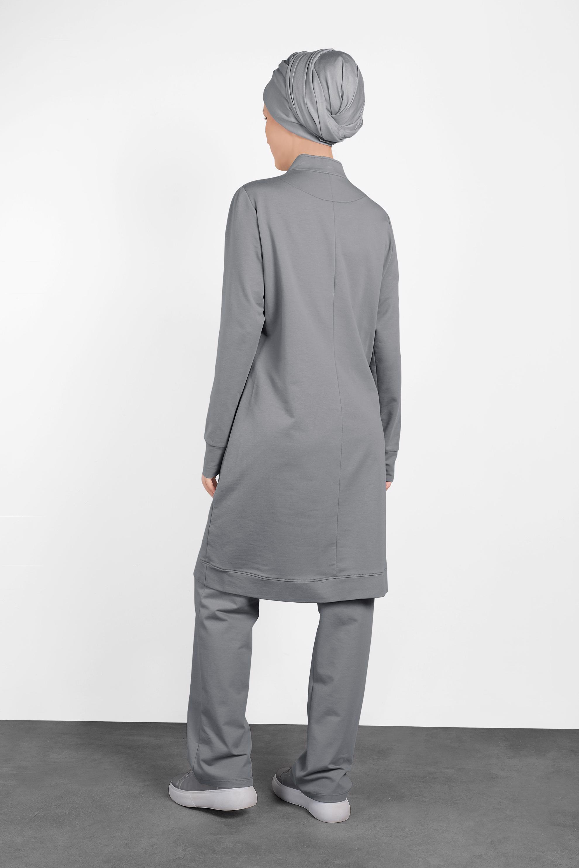 Tesettür giyim GRİ HAKİM YAKA PUL PAYET DETAYLI İKİLİ PANTOLONLU TAKIM 4276