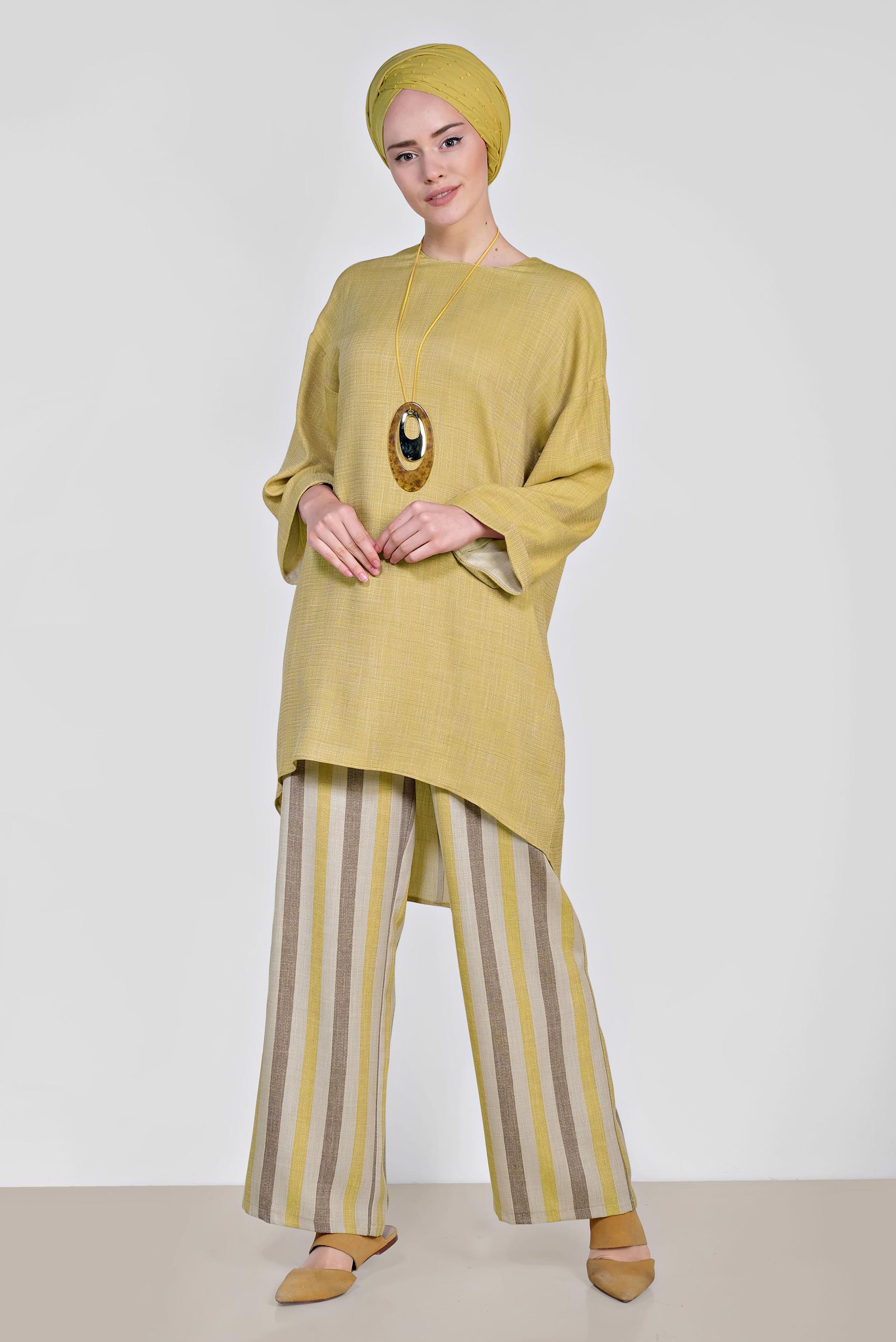 Tesettür giyim SARI ASİMETRİK KESİM ÇİZGİLİ İKİLİ PANT.TAKIM 4345