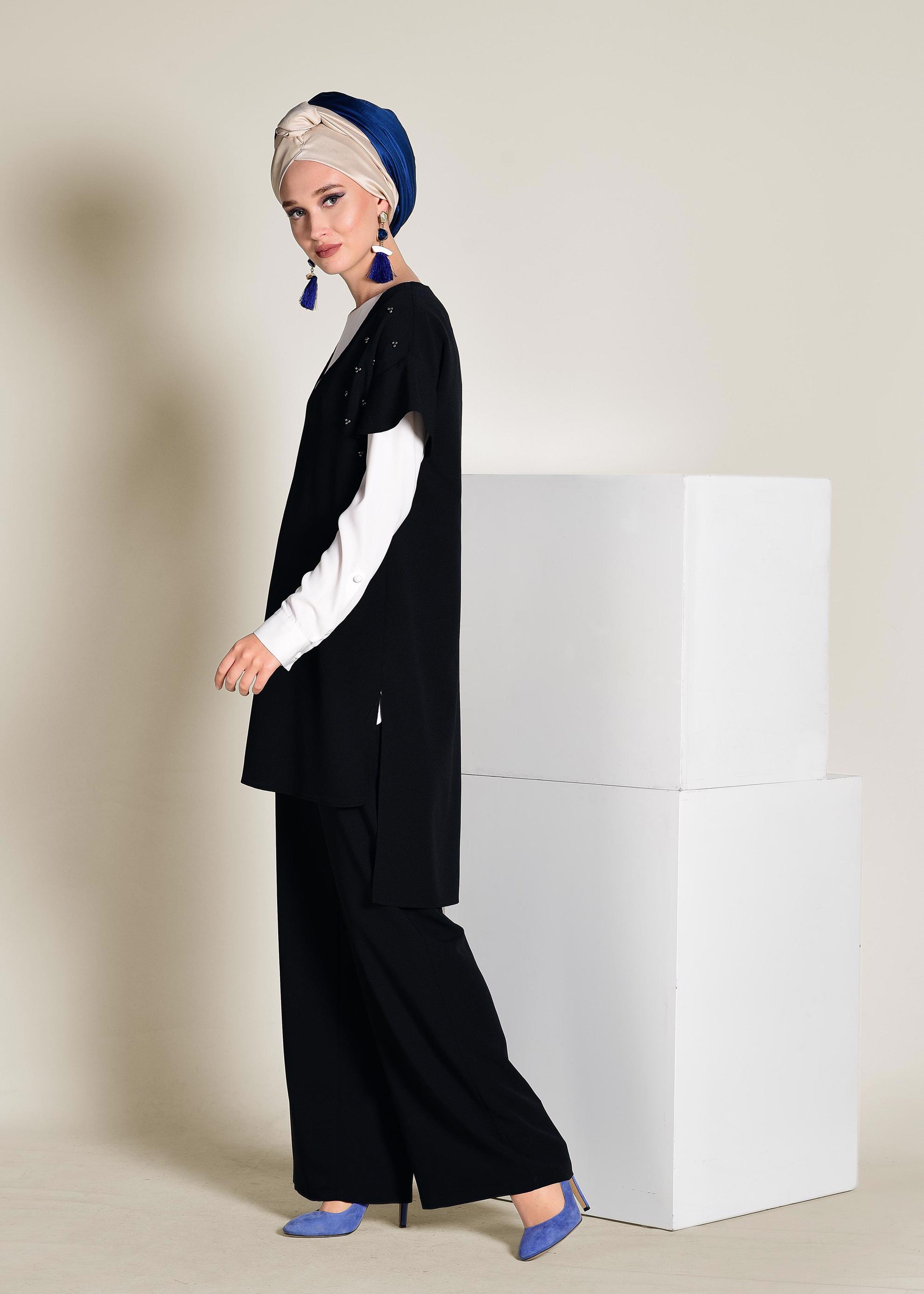 Tesettür giyim SİYAH BONCUK DETAYLI 2&prime;Lİ PANTOLONLU TAKIM 4352