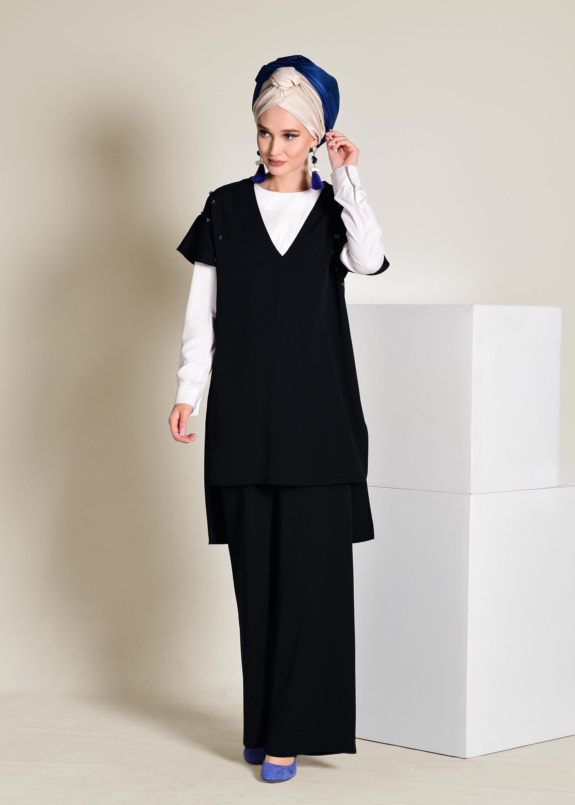 Tesettür giyim SİYAH BONCUK DETAYLI 2&prime;Lİ PANTOLONLU TAKIM 4352