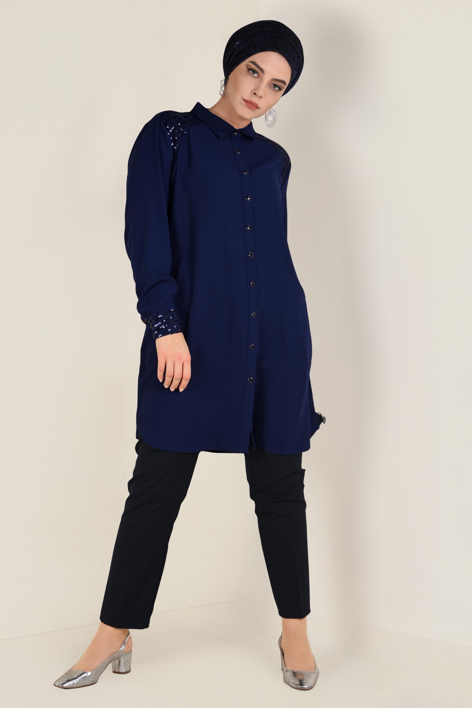 Tesettür giyim LACİVERT PUL PAYET DETAYLI DÜĞMELİ TUNİK 2826 