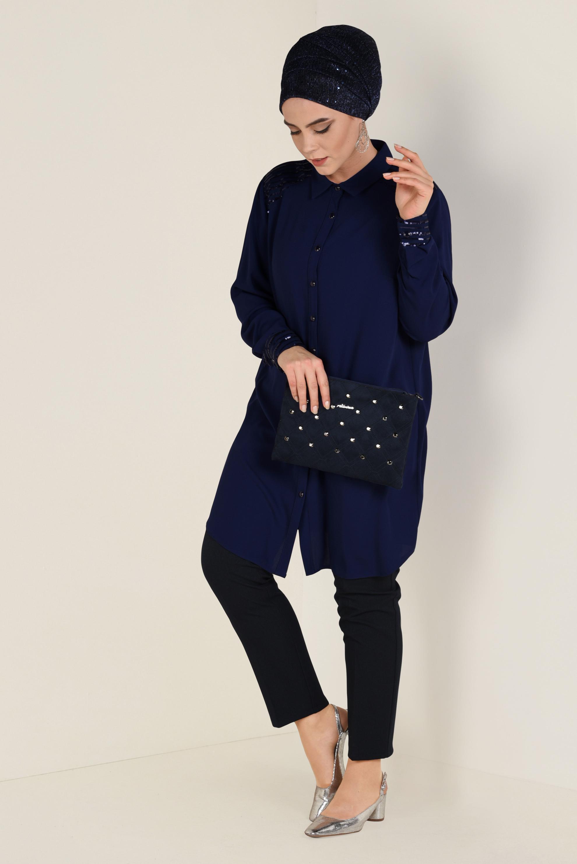Tesettür giyim LACİVERT PUL PAYET DETAYLI DÜĞMELİ TUNİK 2826 
