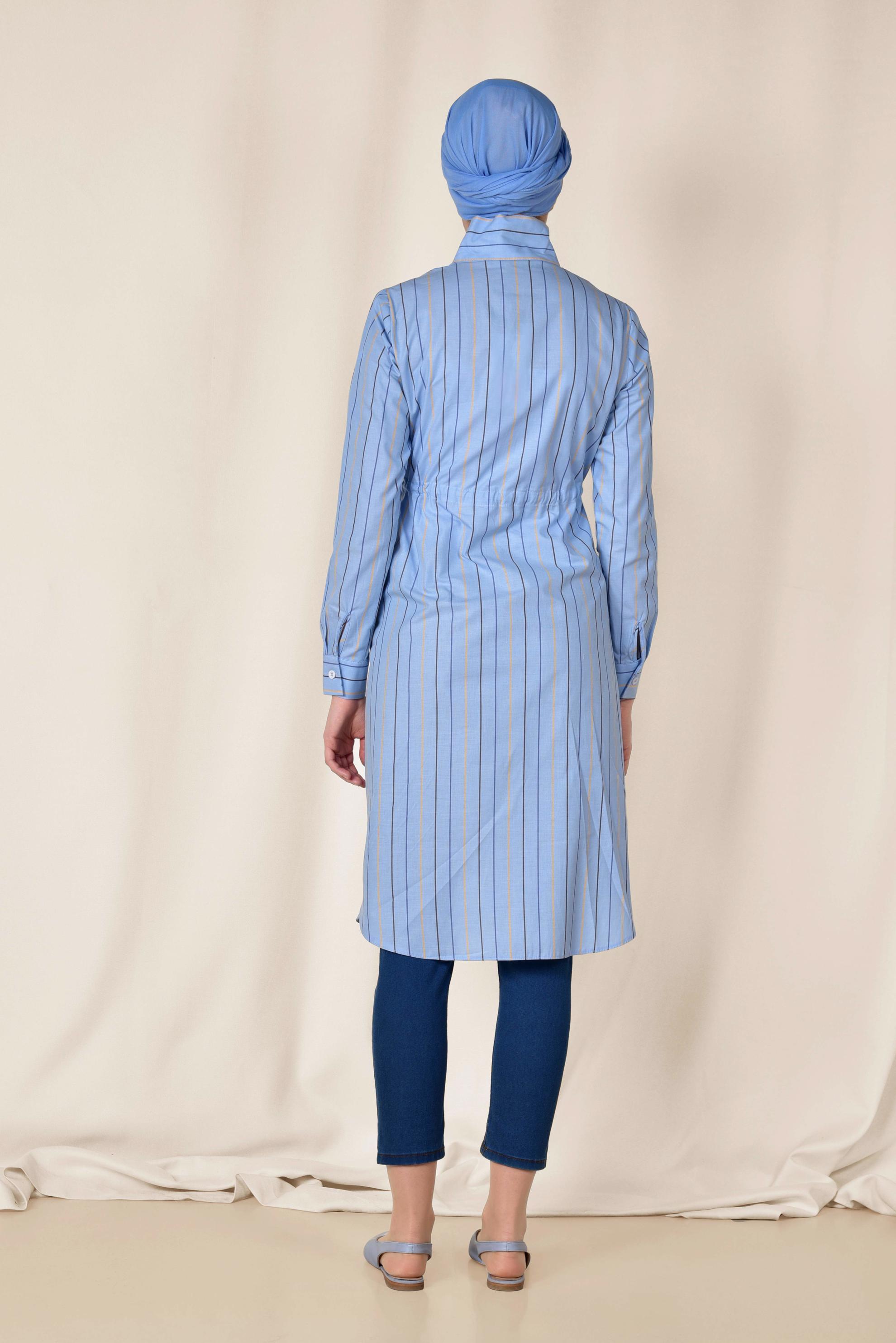 Tesettür giyim MAVİ RENKLİ ÇİZGİLİ ÖNDEN DÜĞMELİ PAMUKLU TUNİK 4003